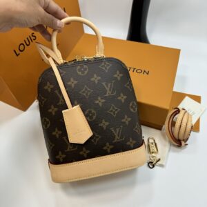 Louis Vuitton Alma backpack in the signature brown monogram canvas1:1High-quality replica