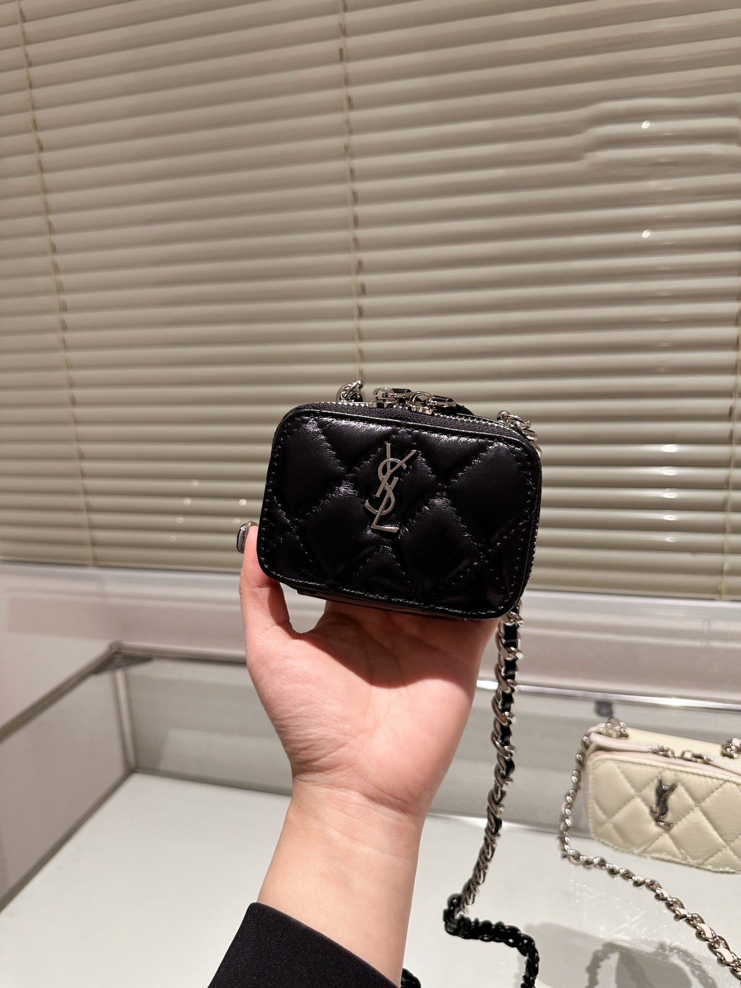 TO – New Luxury Bags SLY 3041:1High-quality replica