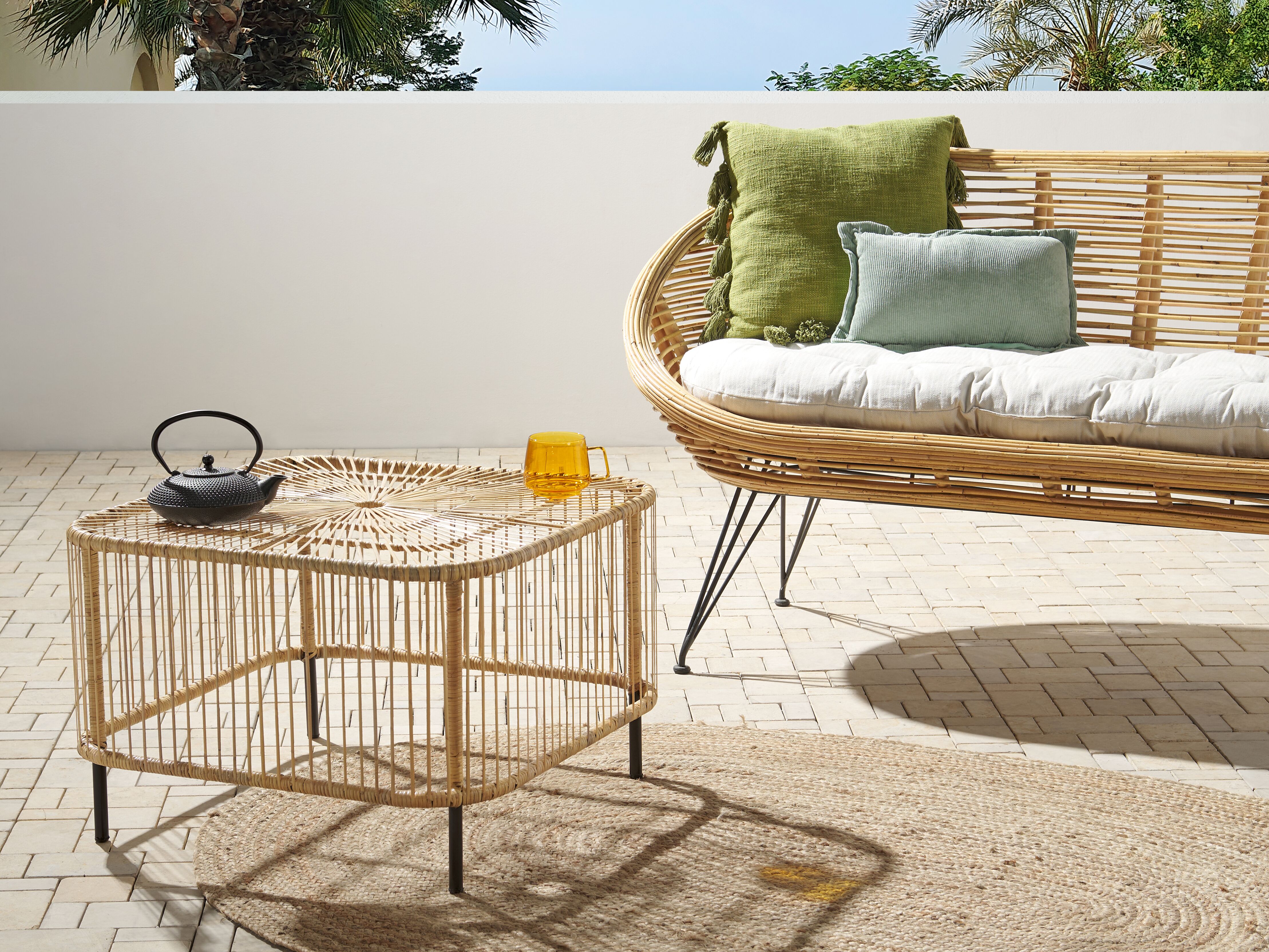 Garden Coffee Table CESENATICO 67 cm 67 cm Rattan Natural