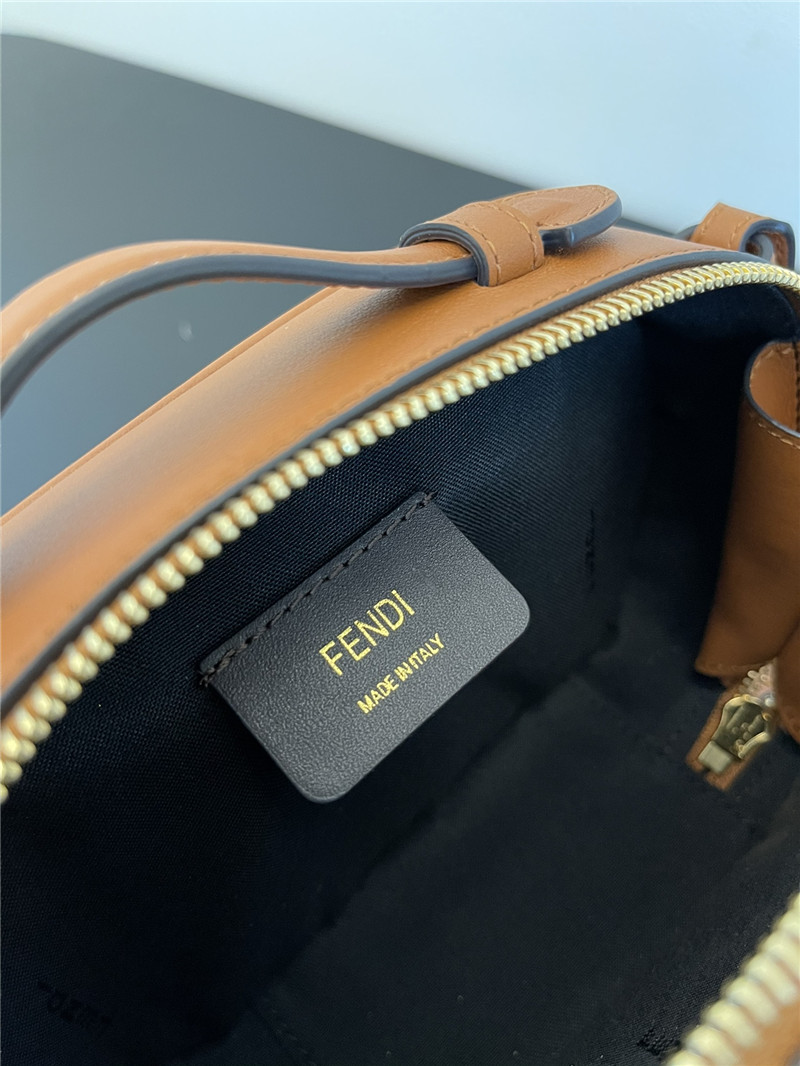 fendi logo suede camera bag - Replicaclubs