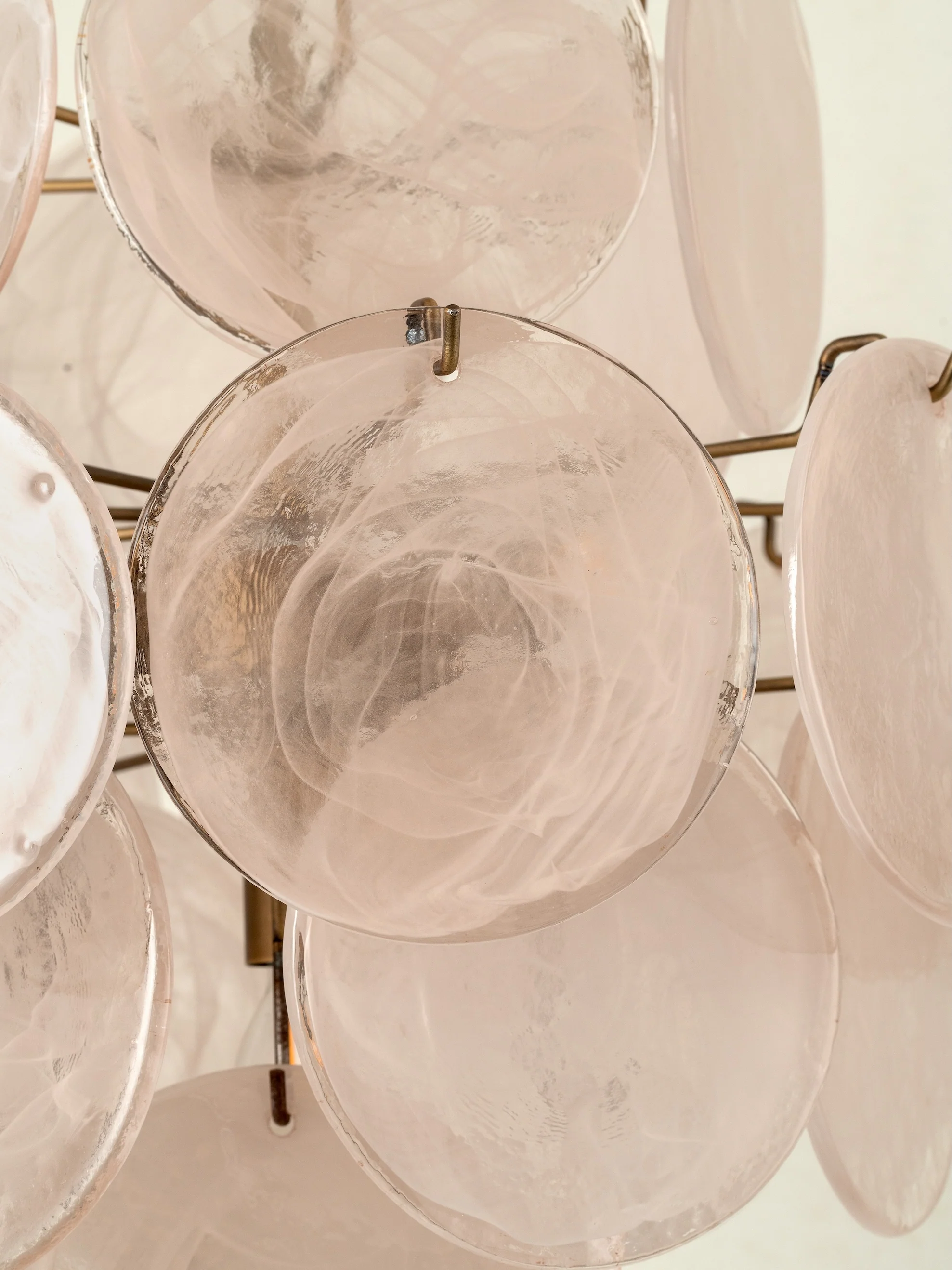 Natural texture rattan lamp