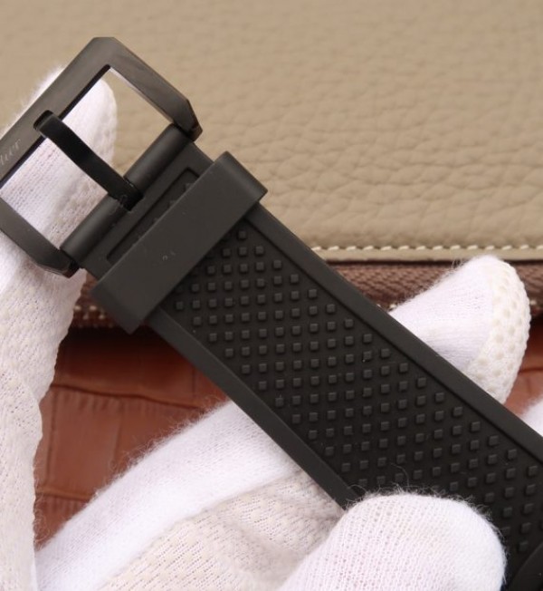 Replica Cartier JJF Calibre De Cartier Diver DLC Black Dial RG Bezel Black Rubber Strap A23J - Top club