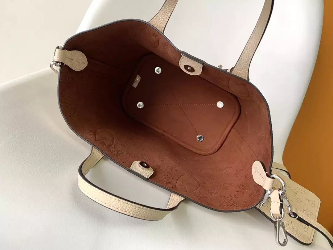 Blossom PM Mahina Crème Beige Leather1:1High-quality replica