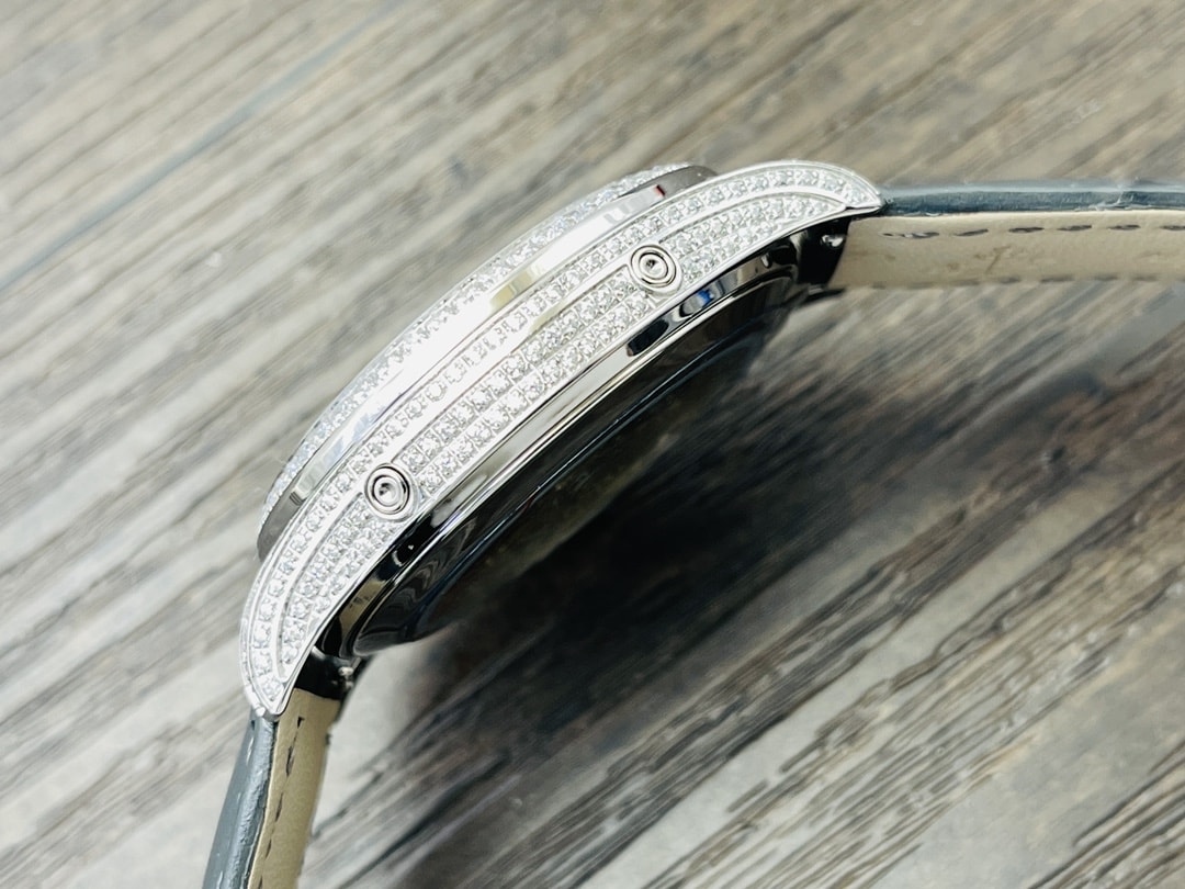 Fake Diamond Watch Patek Philippe Replica Complications Annual Calendar Moon Phases White Gold White Mother of Pearl Dial 38mm Diamond Bezel 4948G-010(1:1 replica) - Top club