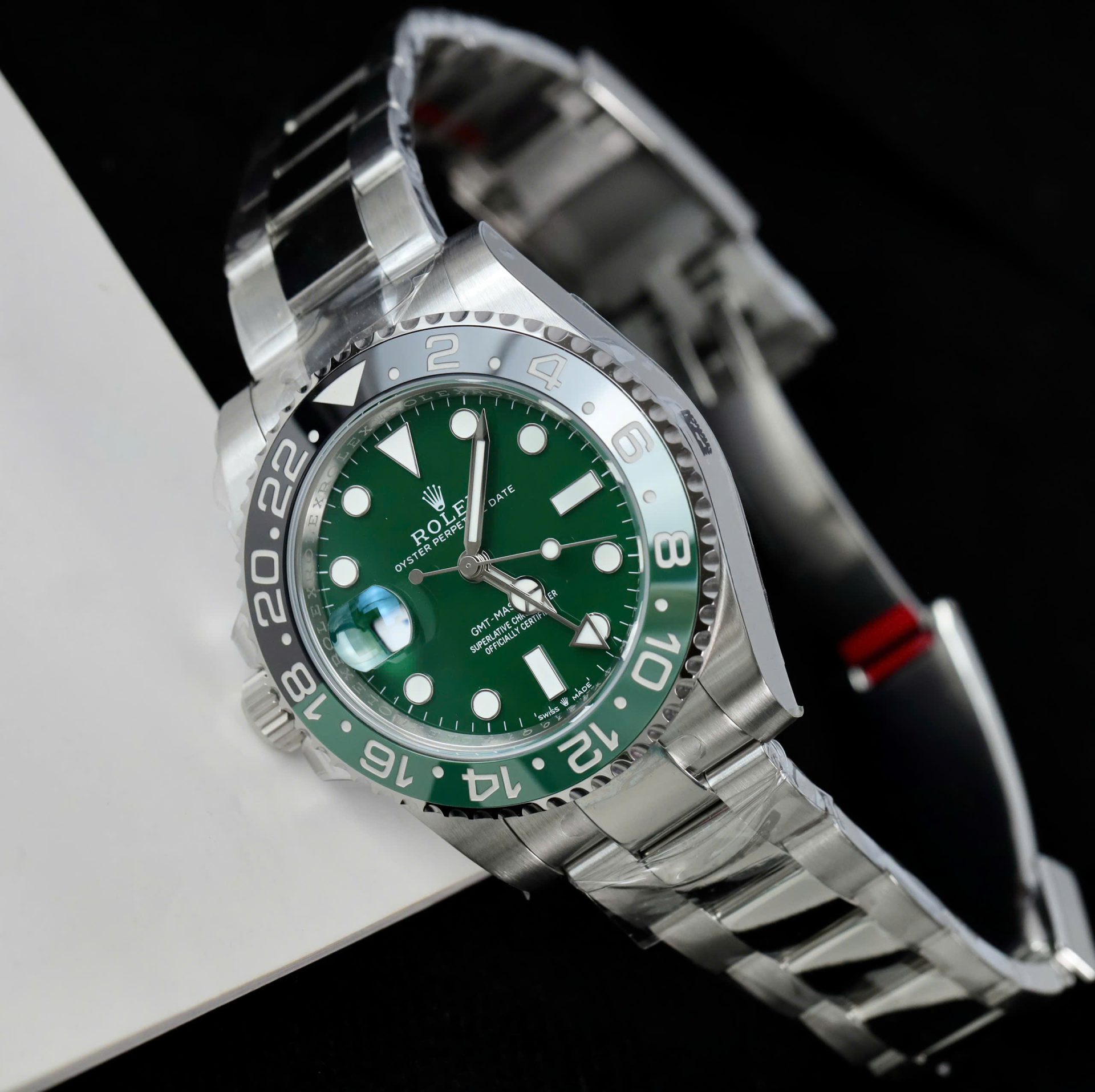 Rolex GMT-Master II 126729VTNR Replica Watch Green Dial Oyster Strap 40mm - Top club