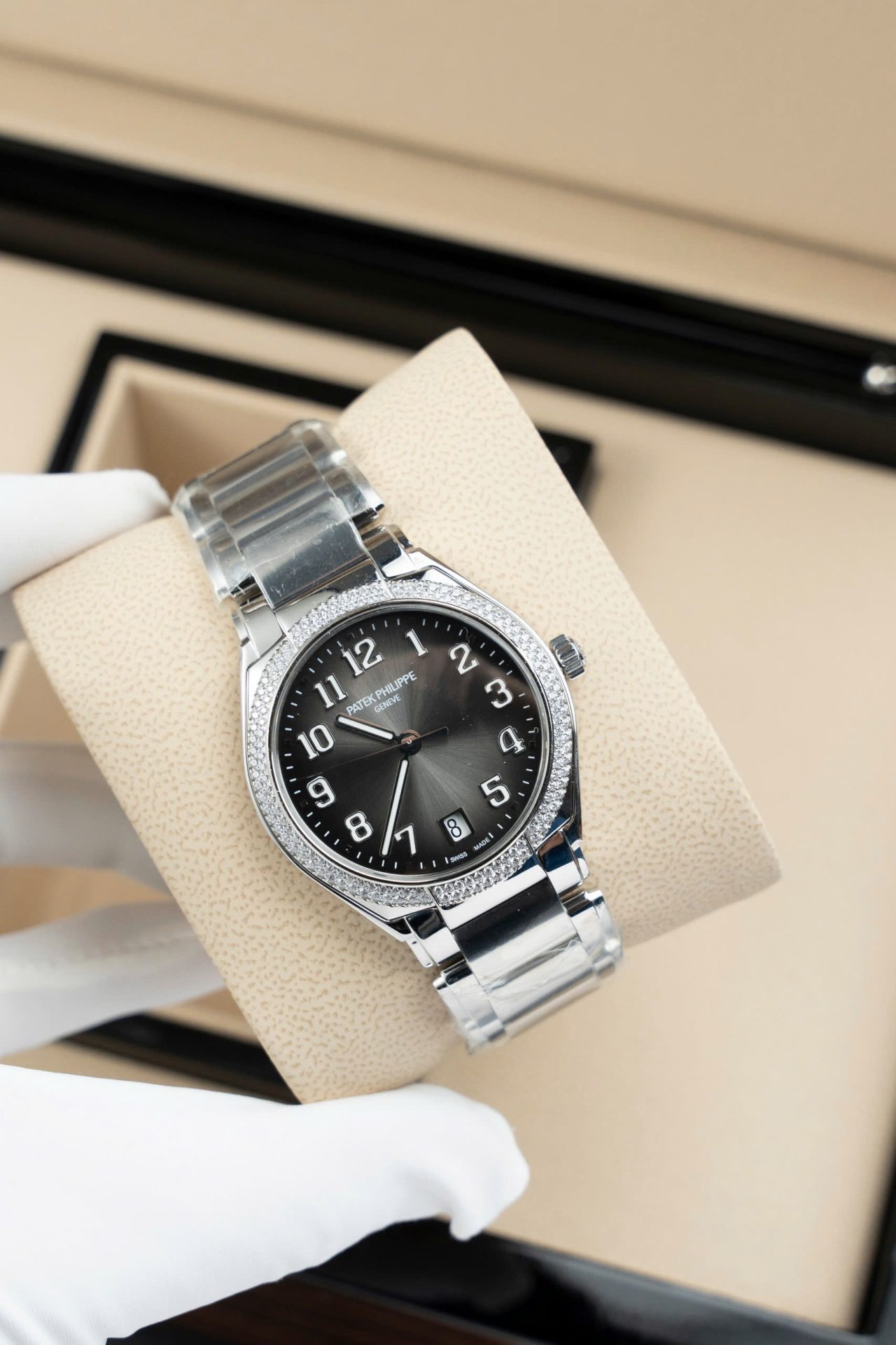 Patek Philippe Replica Watches Twenty 4 7300 Gray Dial Metal Wire 36mm - Elite Watch Atelier