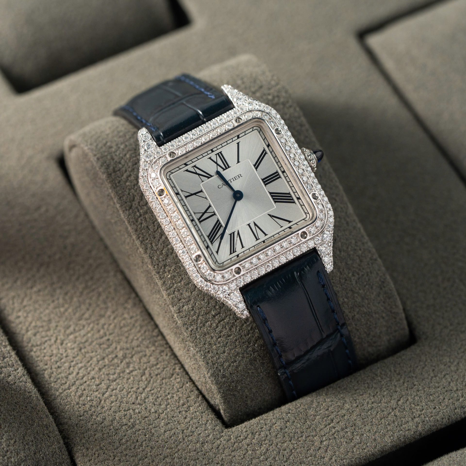 Cartier Replica 1:1 Watch Santos Dumont Large With Full Moissanite Diamond Hong Kong 42mm - Elite Watch Atelier