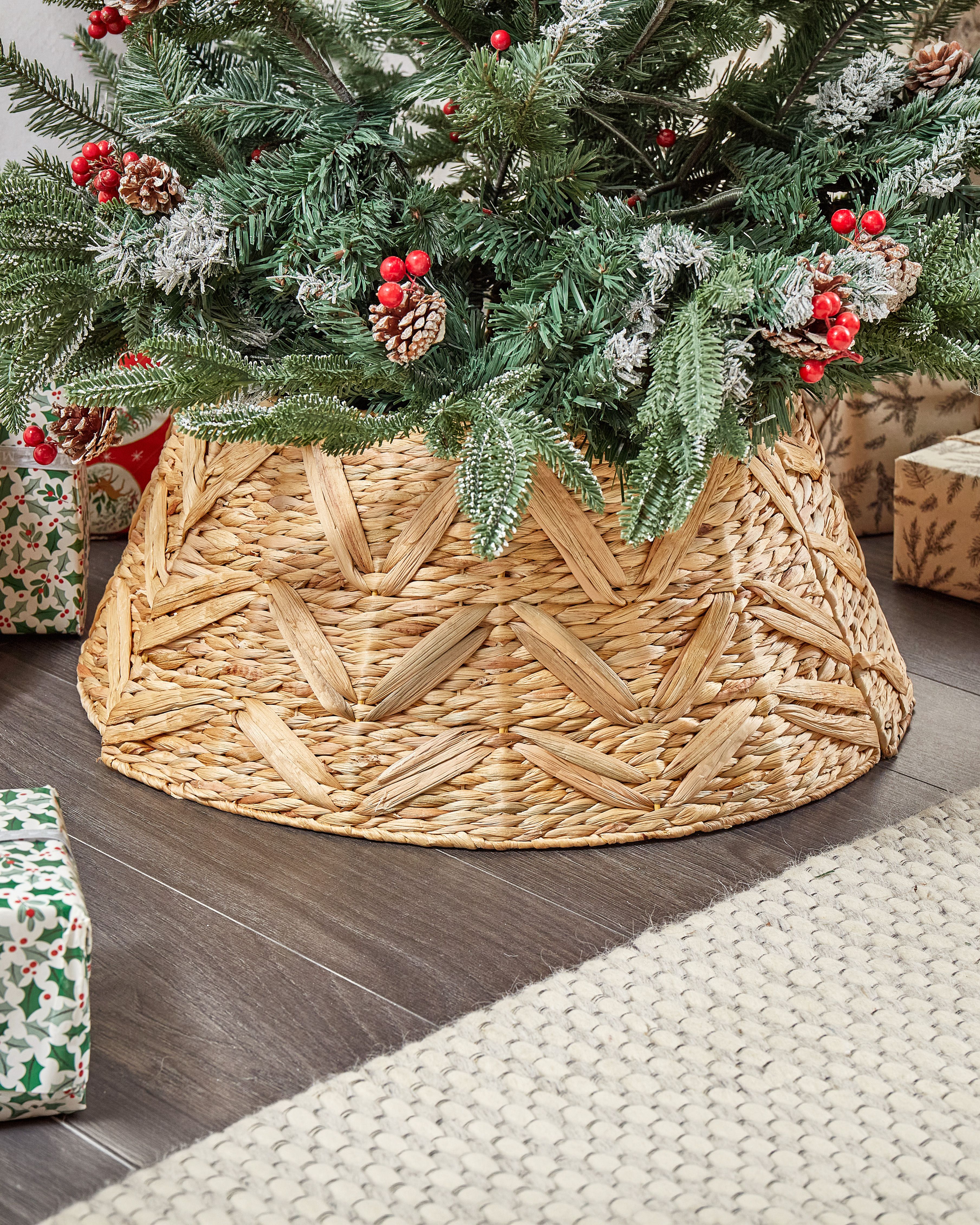 Christmas Tree Collar FLATEYRI Water Hyacinth Natural 60 cm