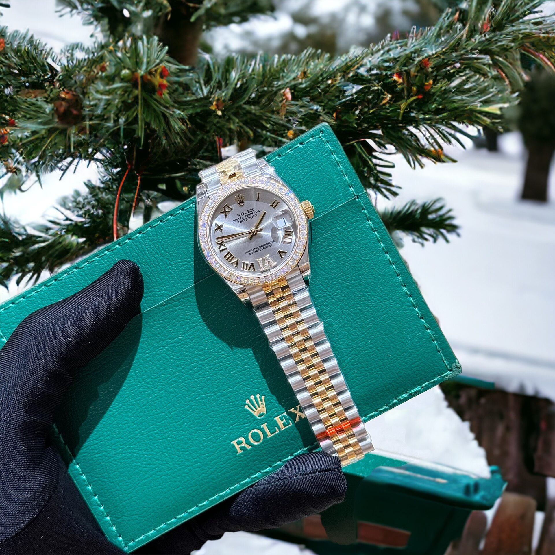Rolex DateJust Replica Watch With Moissanite Diamonds Demi Gold 31mm - Elite Watch Atelier
