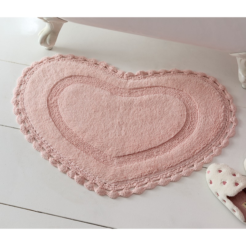 Crochet Heart Bath Mat - MIDNIGHT VELVET CATALOG