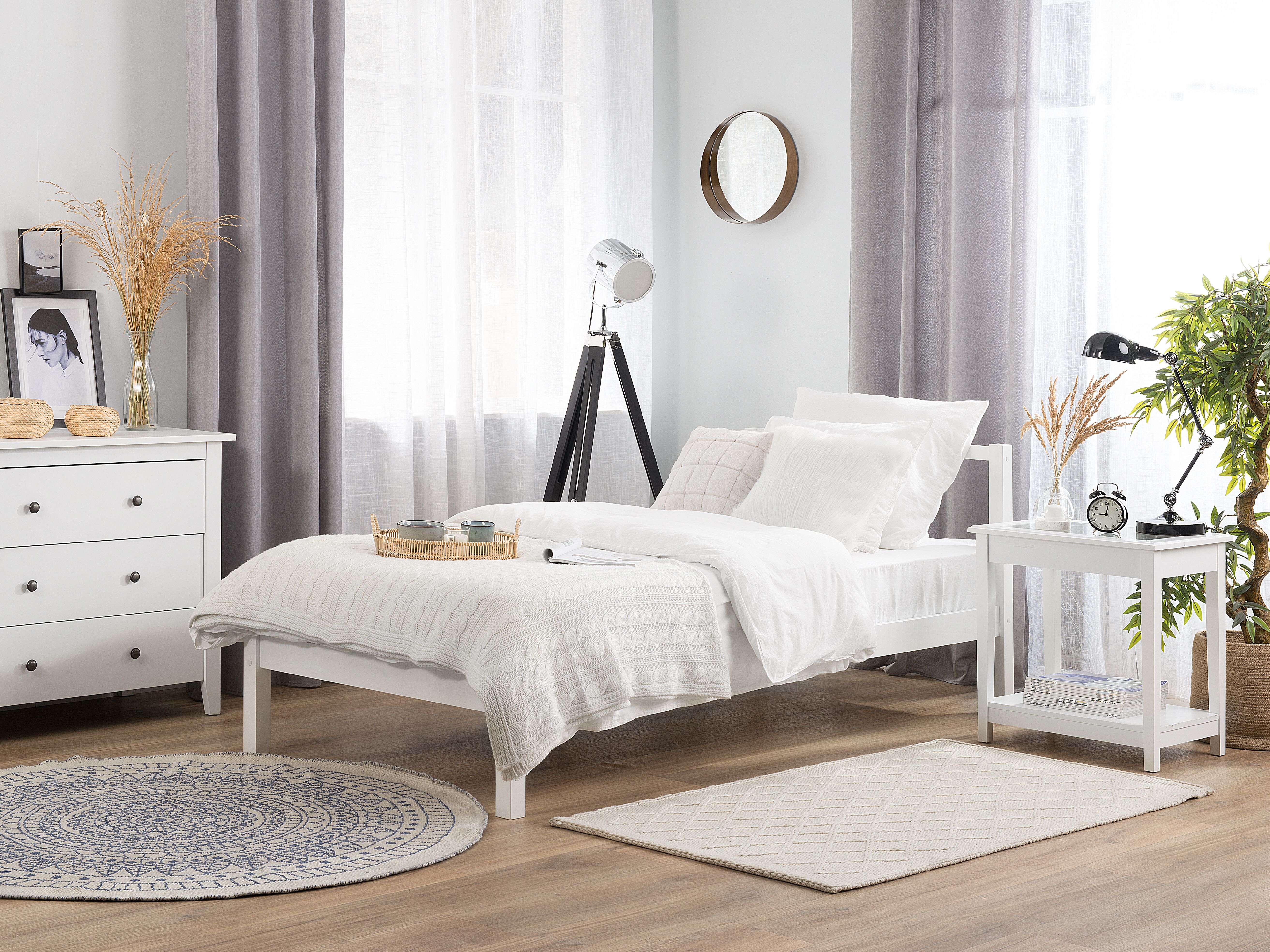 Bed Pine Wood VANNES 90 x 200 cm (EU Single) White