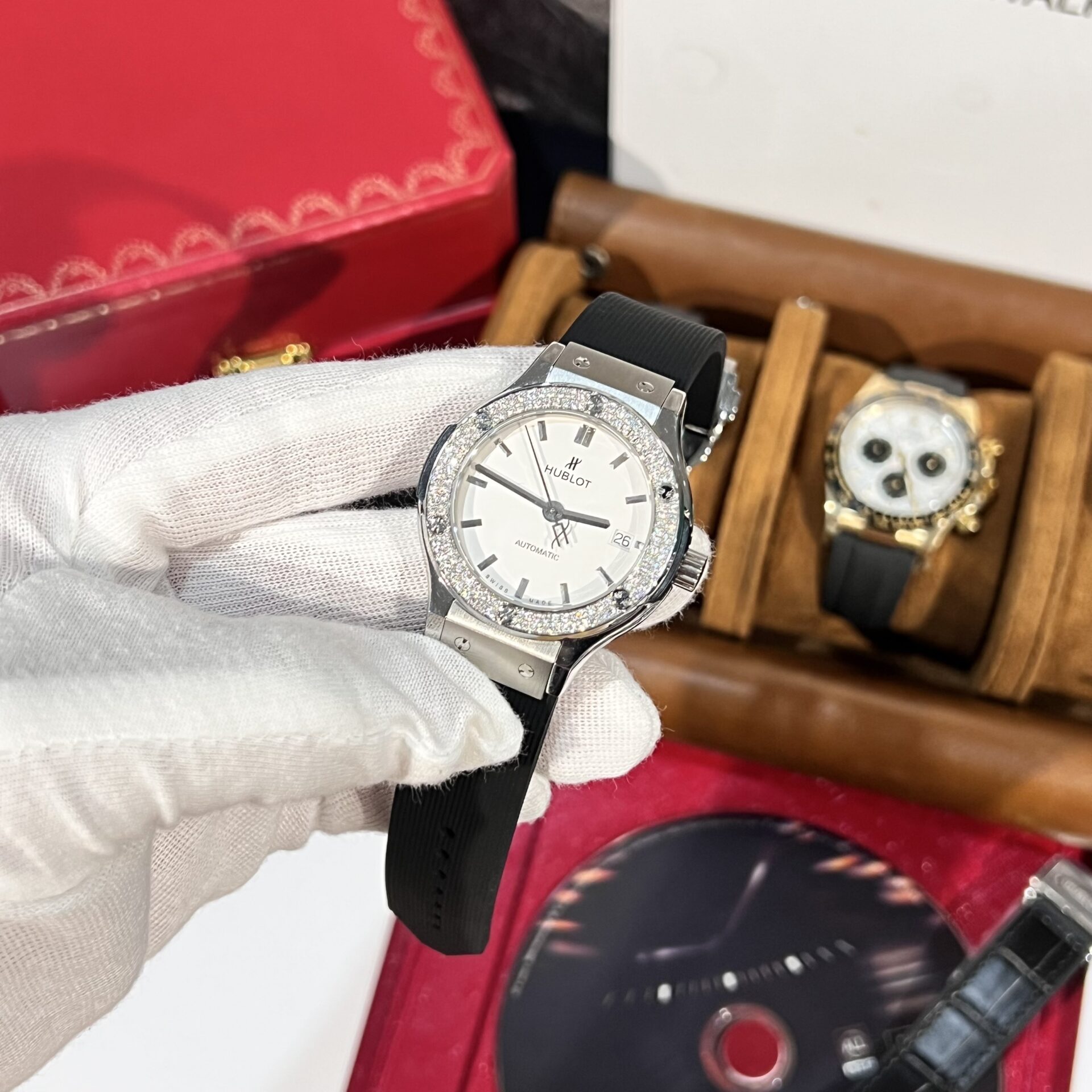 Hublot Replica 11 Watch Classic Fusion Titanium White Dial With Moissanite Bezel 38mm - Top club