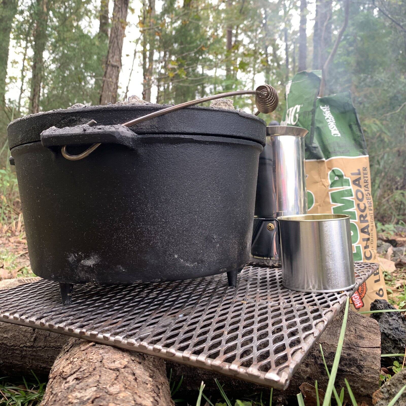 Bayou Classic 7360 8-qt Cast Iron Dutch Oven w/ Feet Features Flanged Camp Lid Stainless Coil Wire Handle Grip Perfect For Baking Frying One-Pot Meals Stews and Chili