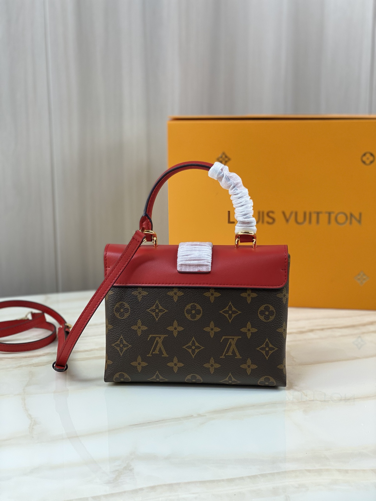 Louis Vuitton Locky BB M443221:1High-quality replica