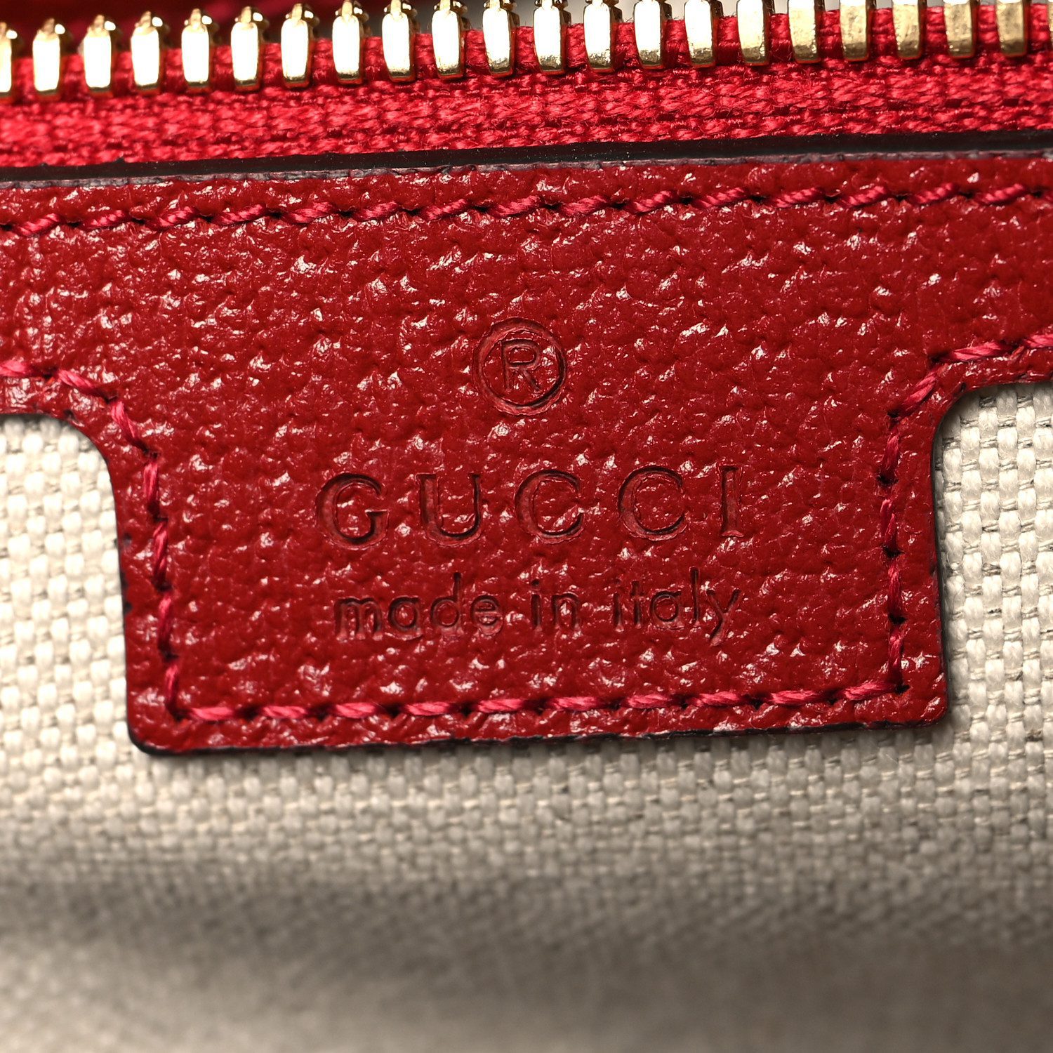 Discover Luxury with Gucci Gold Hardware Superfake Handbags