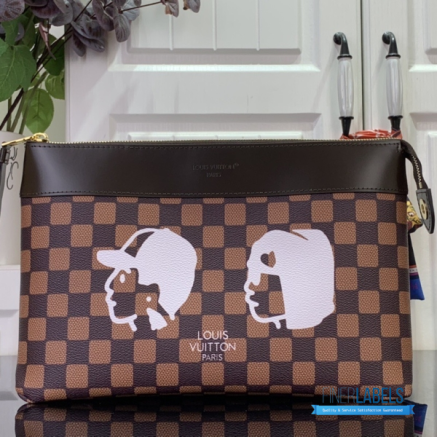 Louis Vuitton Damier Ebene Pochette Voyage Graphic Clutch | Limited Edition Designer Pouch1:1High-quality replica