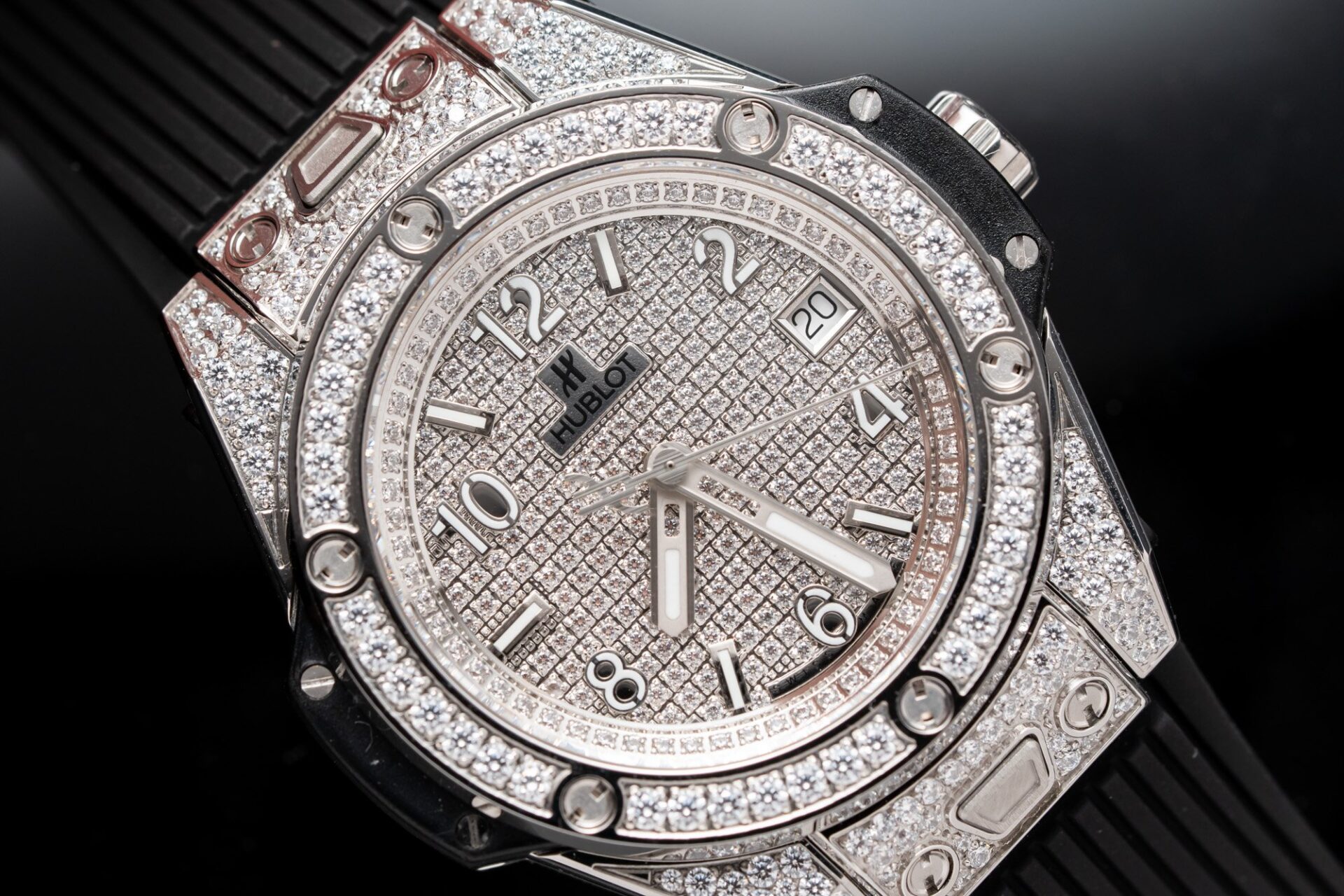 Hublot Fake Watches Big Bang One Click Rubber Strap 39mm - Elite Watch Atelier