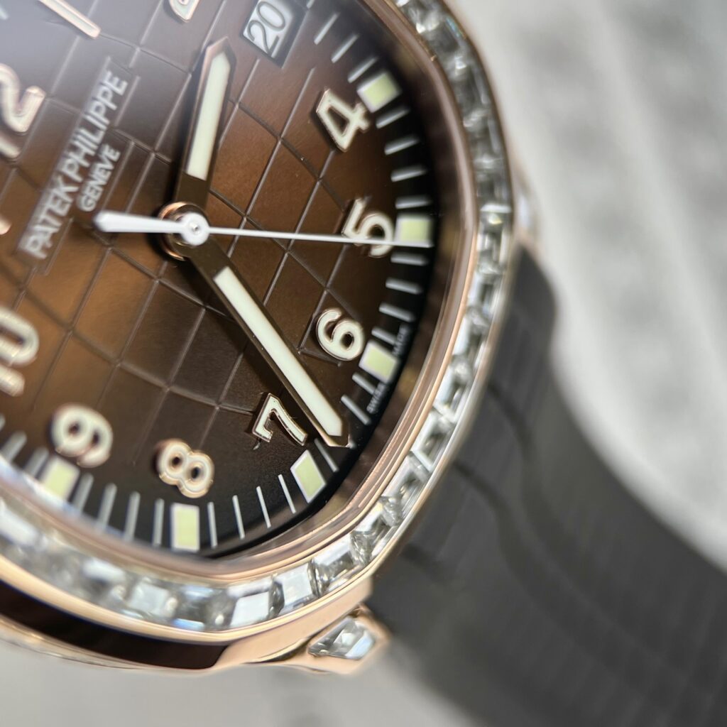 Patek Philippe Aquanaut 5167R Replica Watch Gold Wrapped Moissanite 40mm - Top club