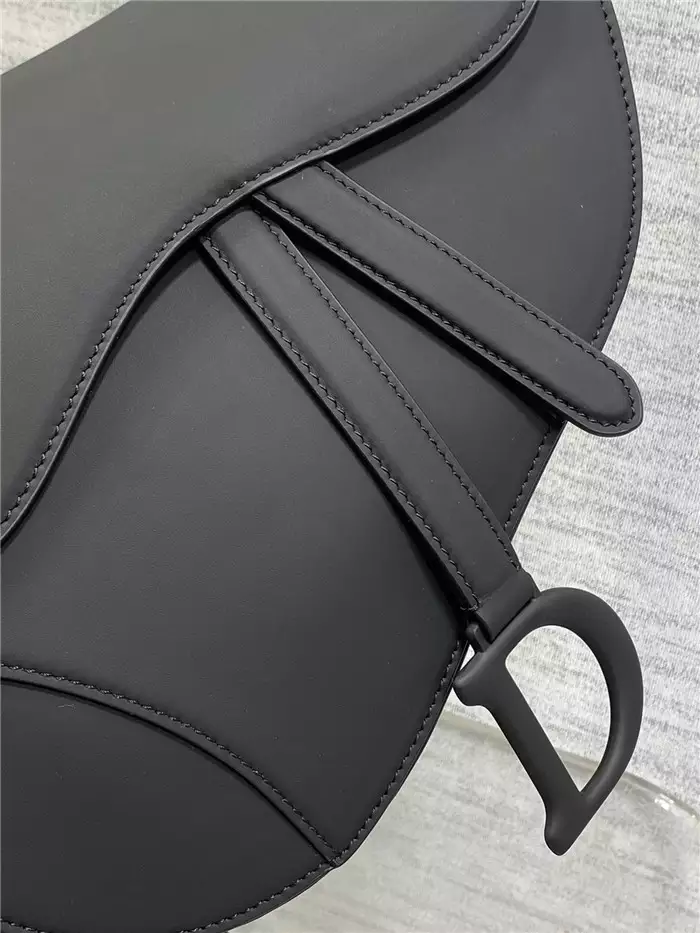 Saddle Bag with Strap Black Ultramatte Calfskin1:1High-quality replica