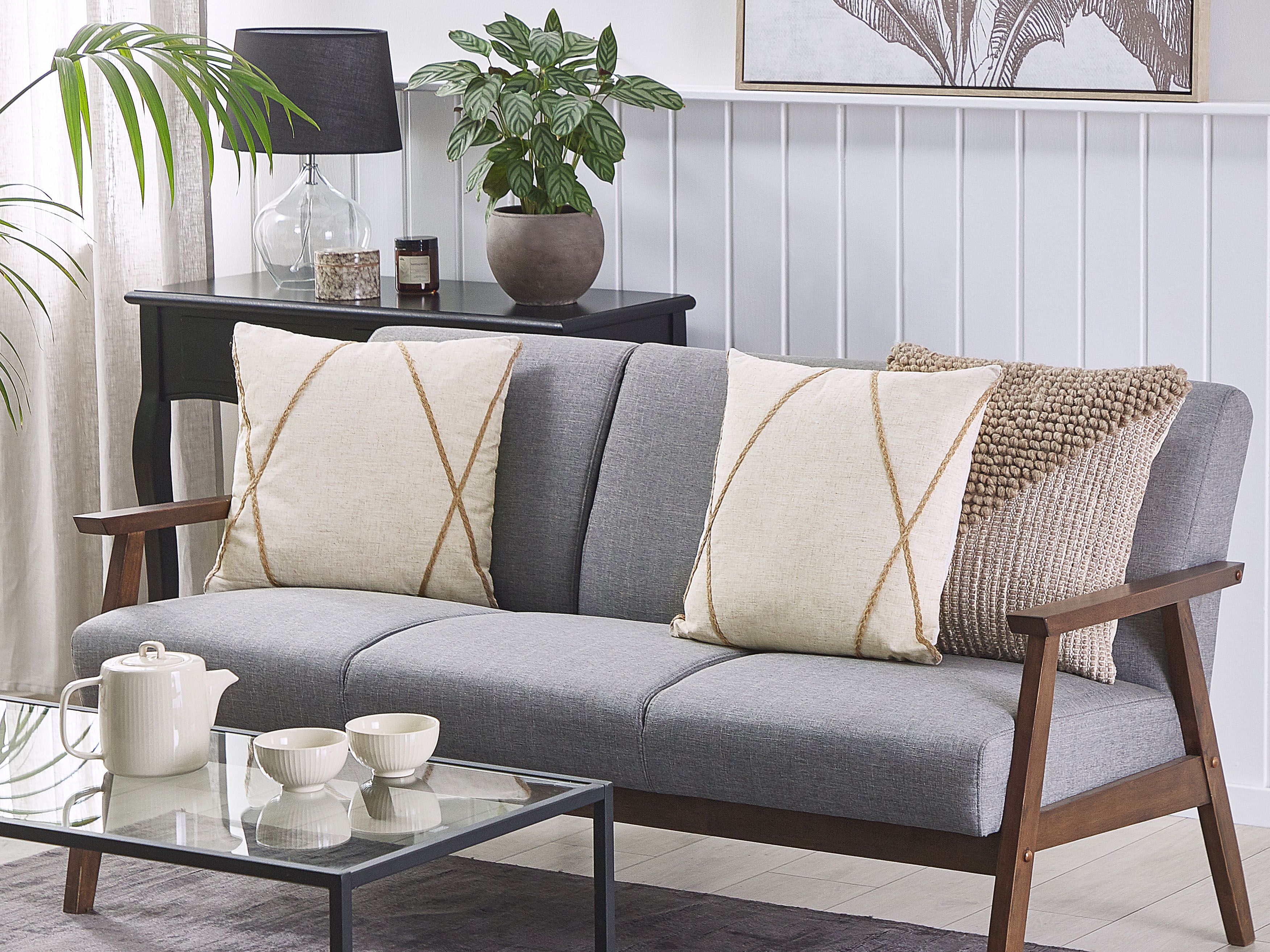 Set of 2 Decorative Cushions LICUALA 45 x 45 cm Beige Geometric Pattern