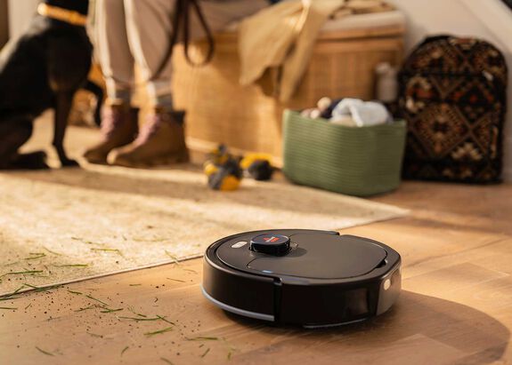 FlexClean™ FurForce™ 2-in-1 Vac and Mop Robot