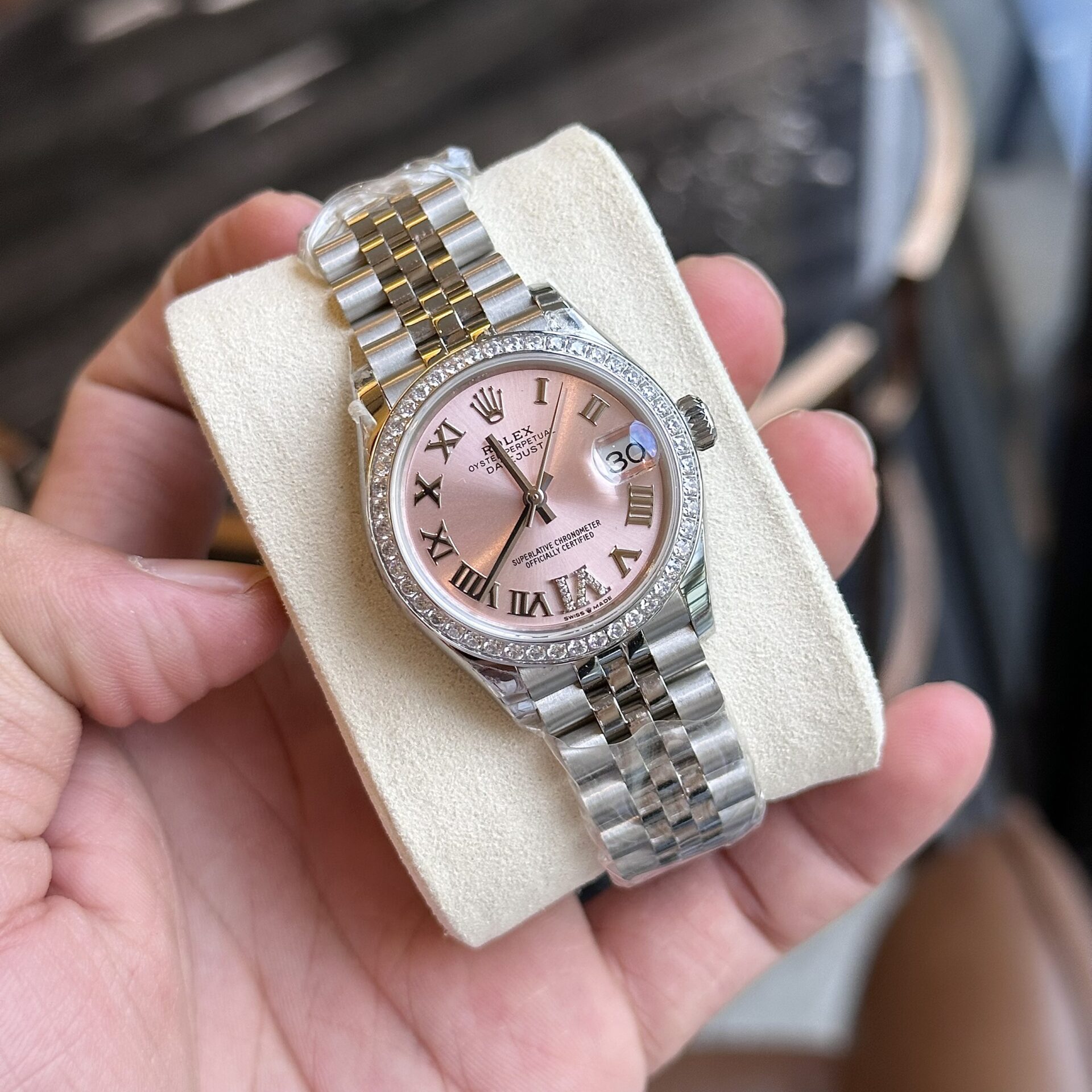 Rolex DateJust With Diamonds Pink Dial Replica Women s Watch EW 31mm - Top club