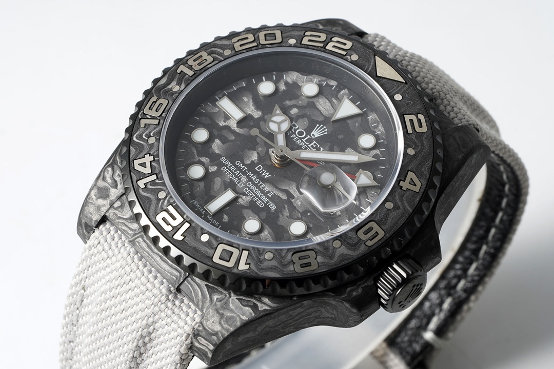 Diw New Rolex Ultra Limited Edition GMT-MASTER II - Carbon Fiber - Black Graffiti(1:1 replica) - Elite Watch Atelier
