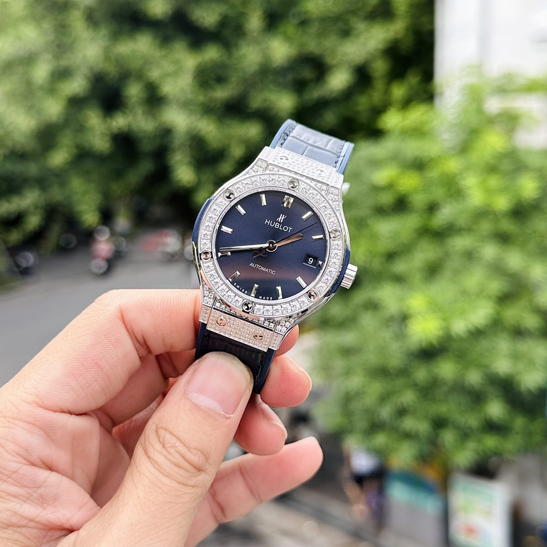 Hublot Replica 1:1 Watch Classic Fusion Blue Dial With Full Diamond HB Factory 38mm - Top club