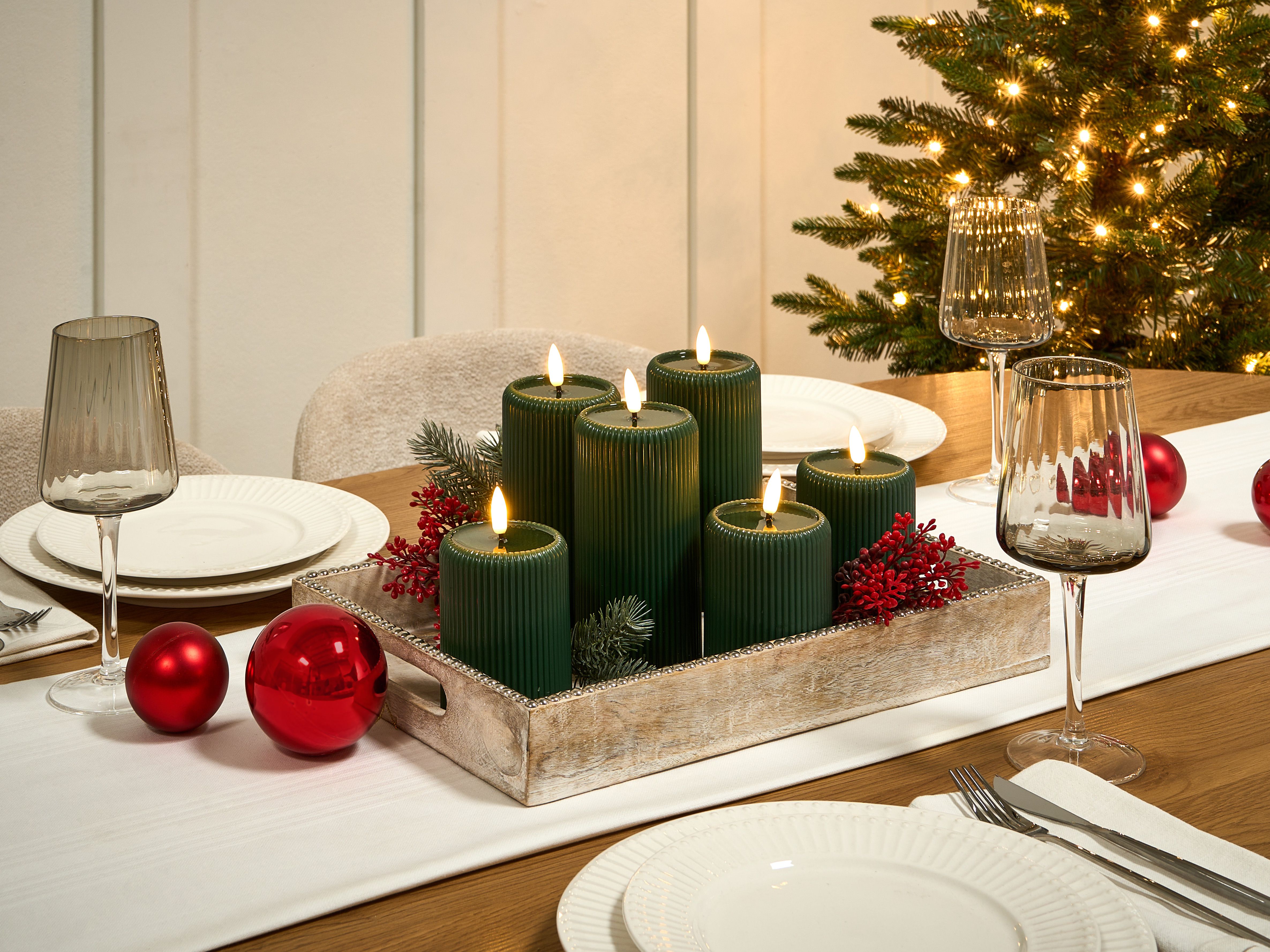 Set of 6 LED Candles NOISETTE 10/16 cm Green