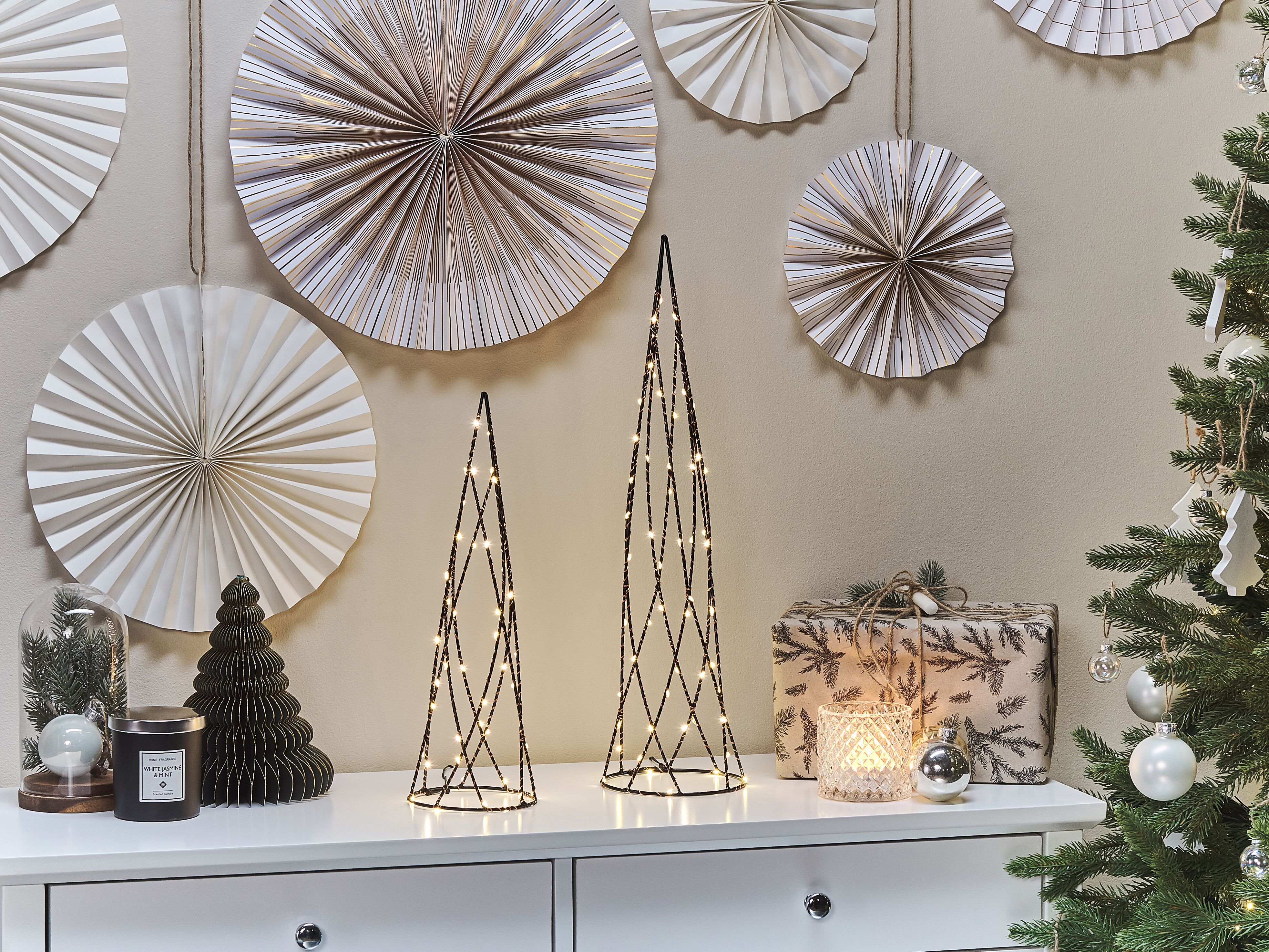 Set of 2 Christmas Decorations LED NEIDEN Christmas Tree 52/38 cm Silver