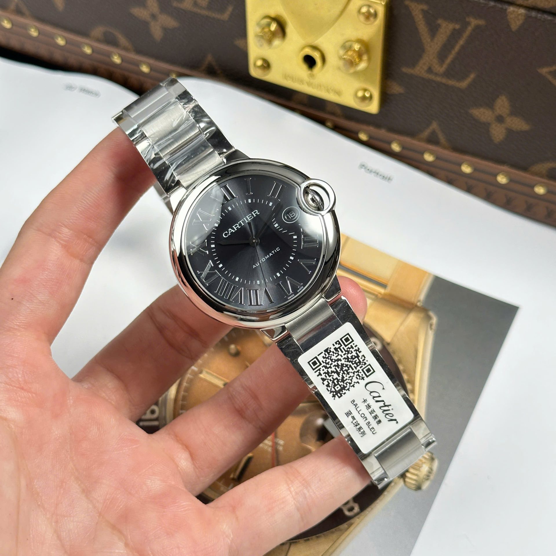 Cartier Ballon Bleu Replica Watch Gray Dial Metal Wire AF Factory 40mm - Elite Watch Atelier