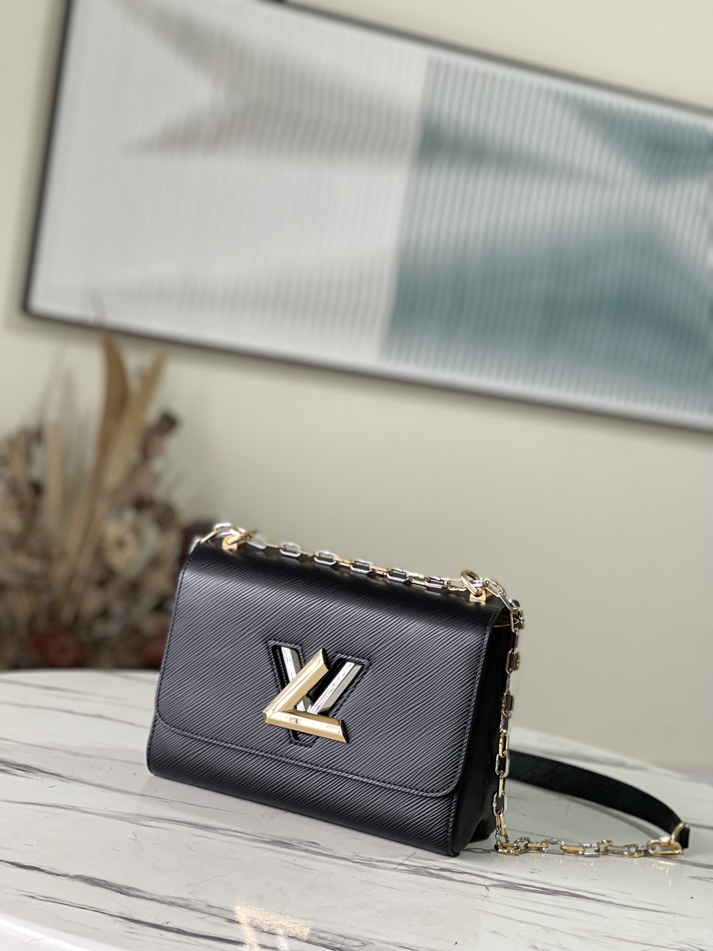Louis Vuitton Twist MM M210251:1High-quality replica
