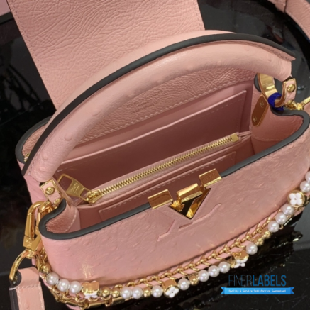 Blush Pink Ostrich Leather Mini Handbag with Pearl Chain1:1High-quality replica