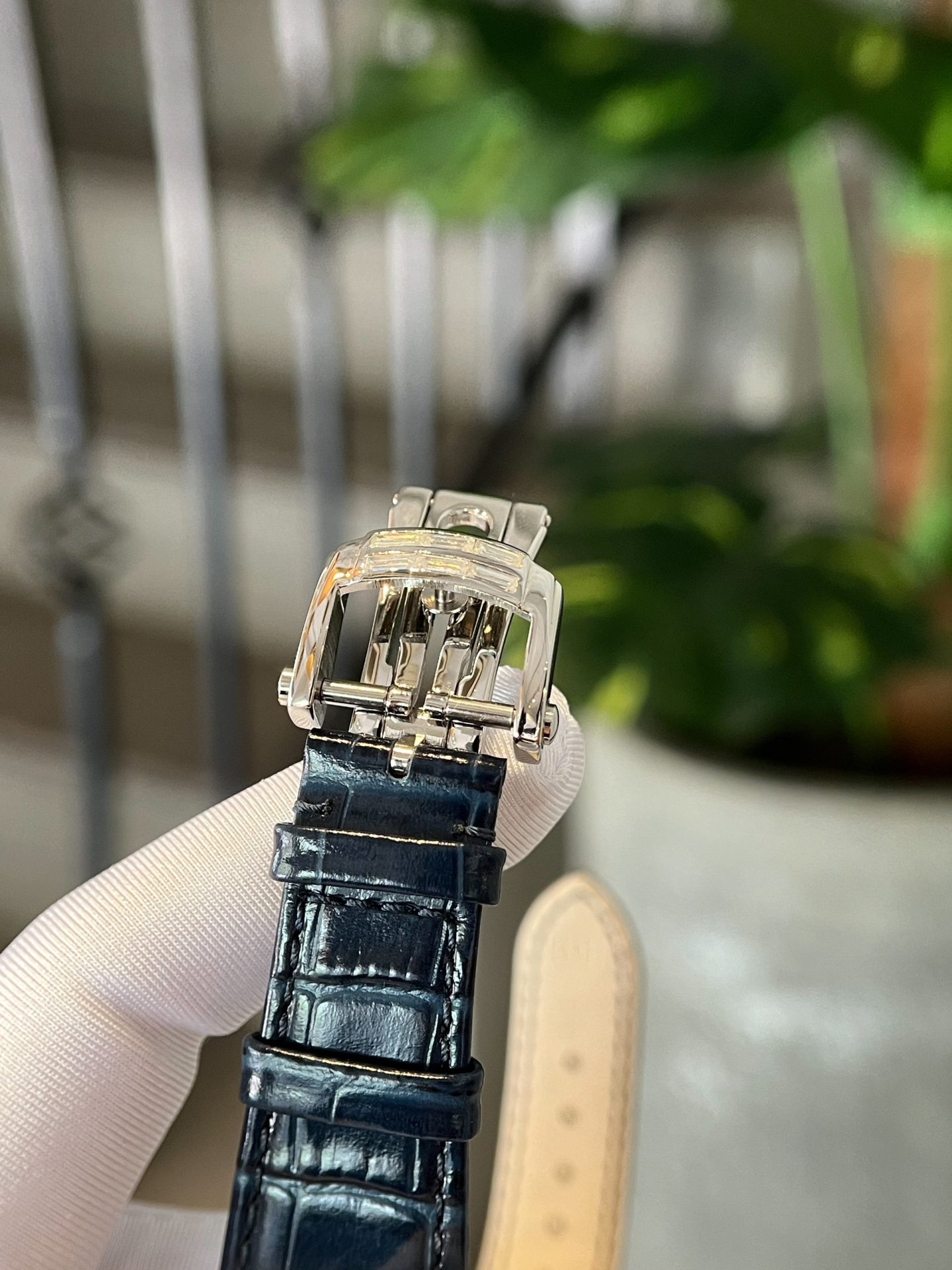 Patek Philippe Replica Watch Nautilus 5724 Custom Moissanite Diamonds Leather Strap 40mm - Top club