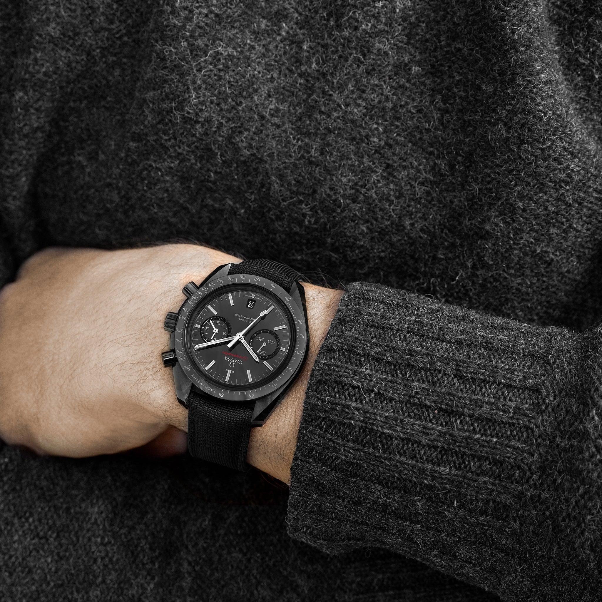 Speedmaster Moonwatch Co-Axial Chronograph 44.25mm 'Dark Side Of The Moon'(1:1 replica) - Elite Watch Atelier