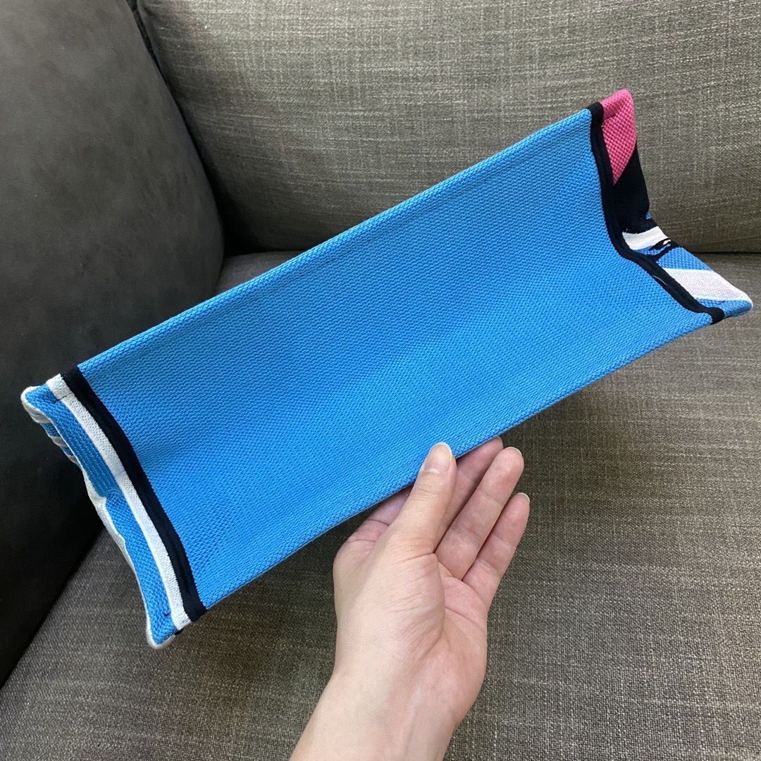 Christian Dior Medium Dior Book Tote Bright Blue and Bright Pink D-Jungle Pop Embroidery, Blue/Pink, For Women Women’s Handbags, 36cm CD M1296ZRON_M8881:1High-quality replica