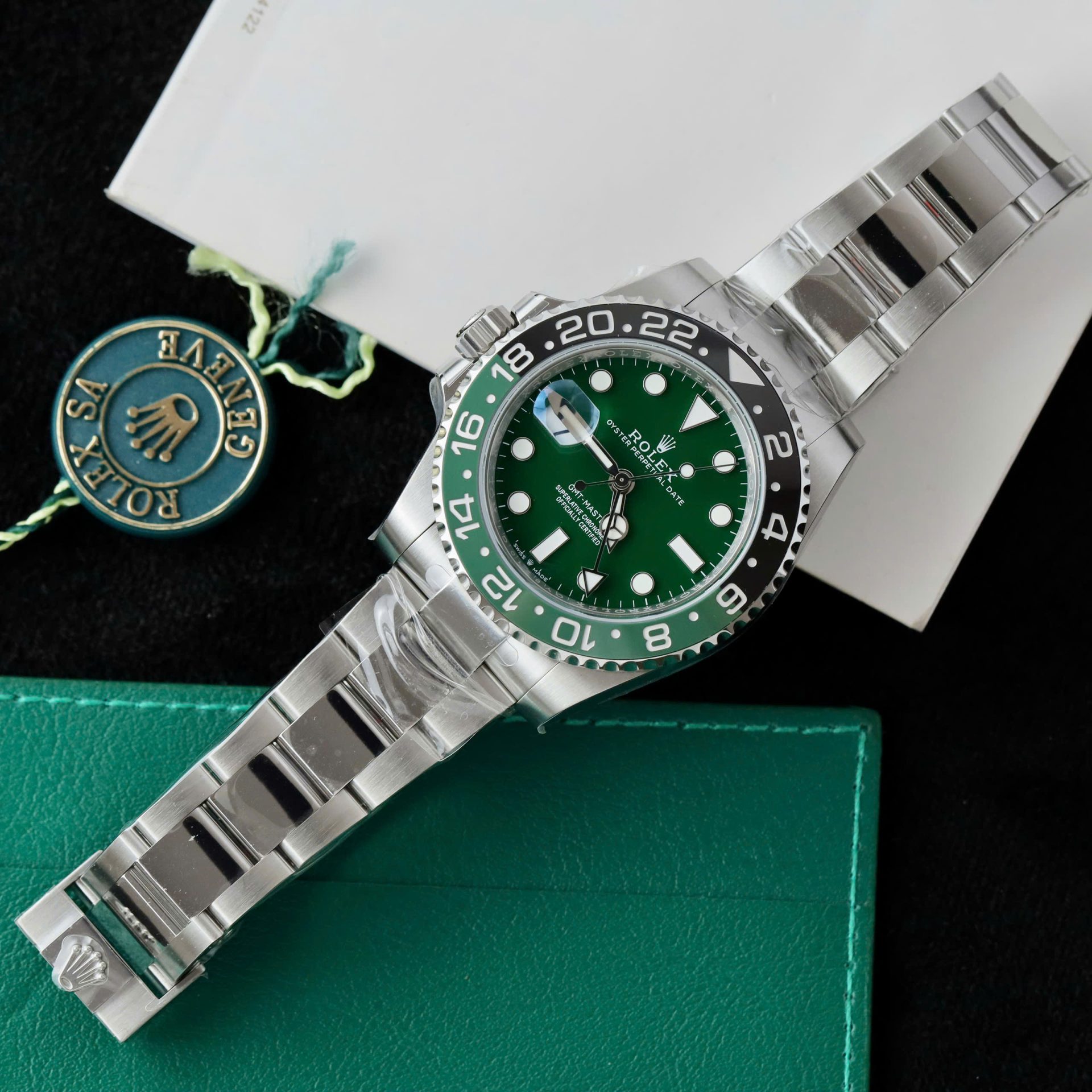 Rolex GMT-Master II 126729VTNR Replica Watch Green Dial Oyster Strap 40mm - Elite Watch Atelier