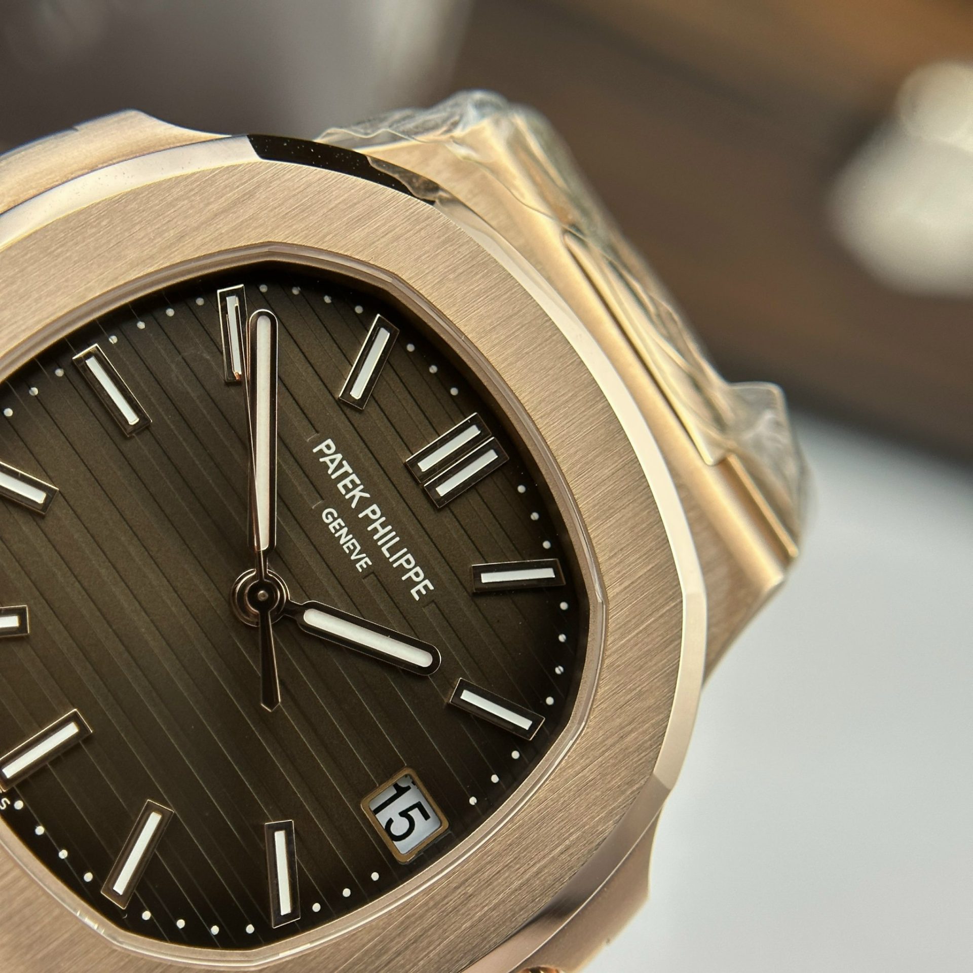 Patek Philippe Nautilus 5711 Refined Full Options Customs 18K Gold Wrapped 40mm - Top club
