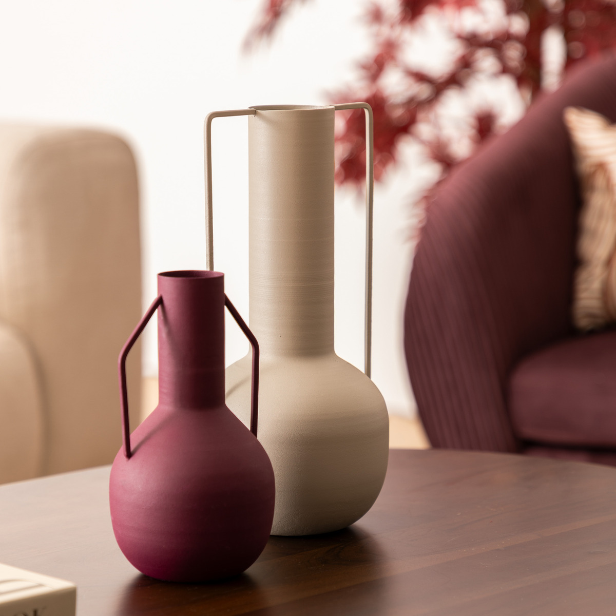 Metal vase "Sylvain" Beige linen, H.29.5 cm