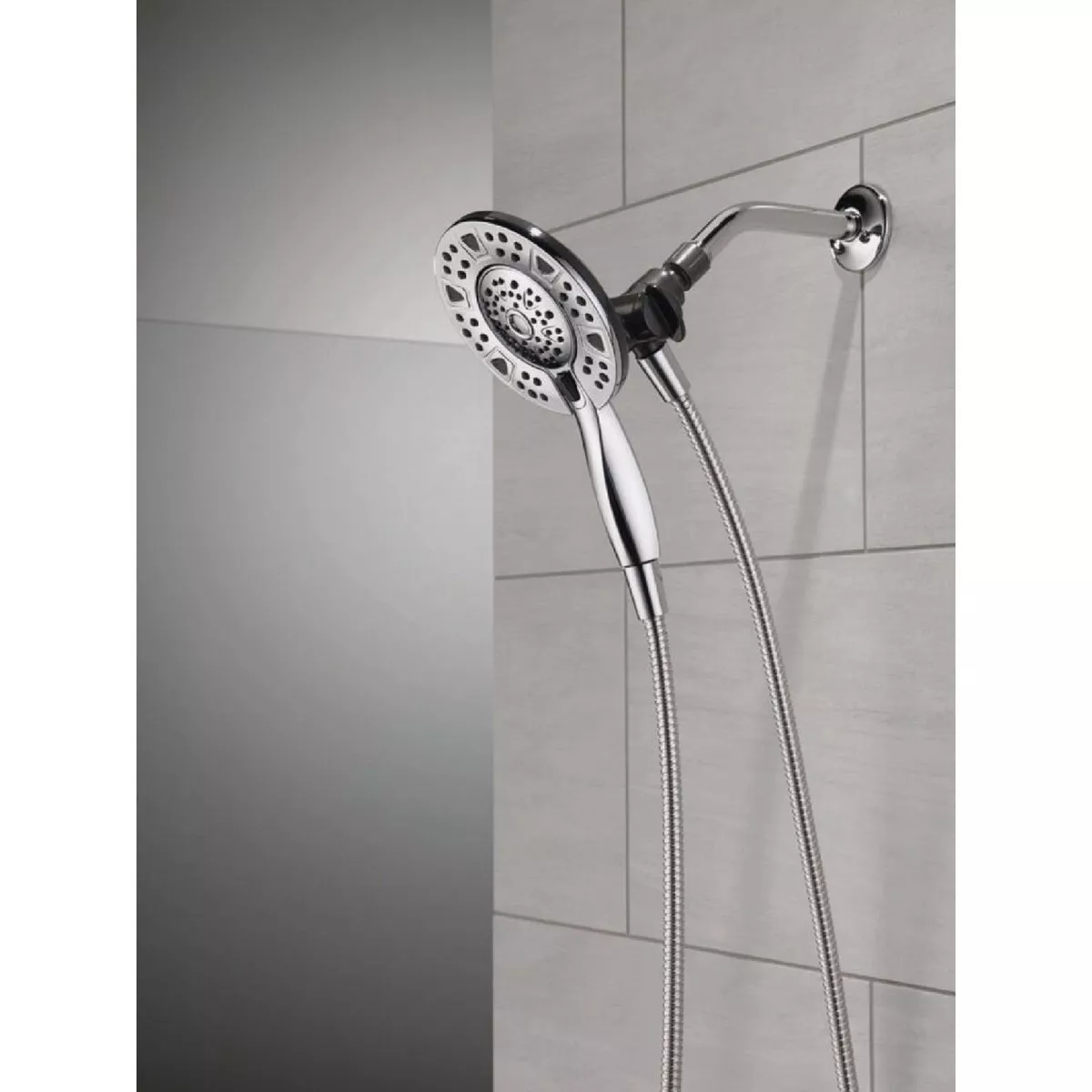 Delta In2ition 4-Spray 1.75GPM Two-In-One Shower Head, Chrome