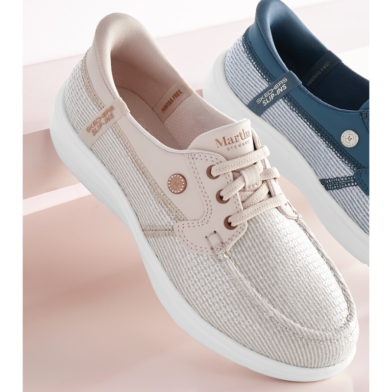 Skechers Women's Martha Stewart Slip-Ins Flex Radiant Boat Shoe - MIDNIGHT VELVET CATALOG