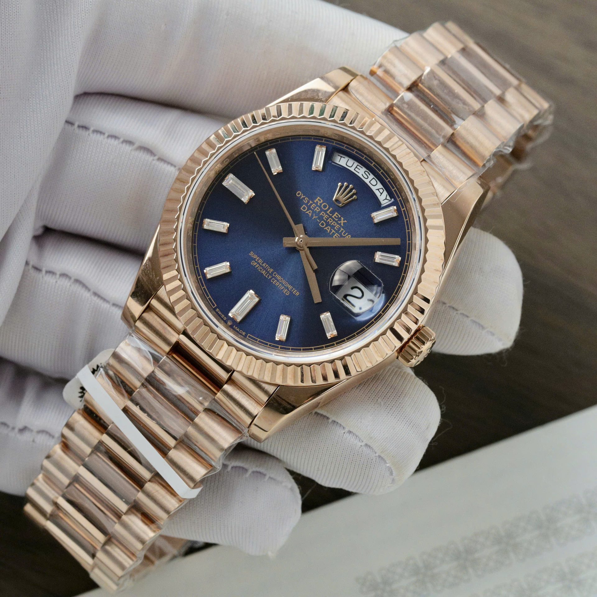 Rolex Day-Date Dial Blue Copies Watch Custom Weight 186Gram 18K Gold Wrapped 40mm - Top club