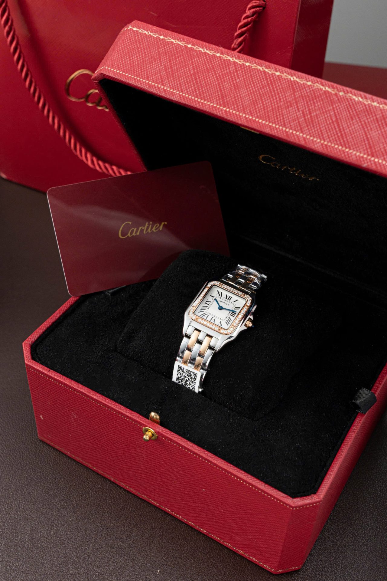 Cartier Panthere WSPN007 Demi Rose Gold Replica Watch Diamonds Moissanite Hong Kong 27x37mm - Top club