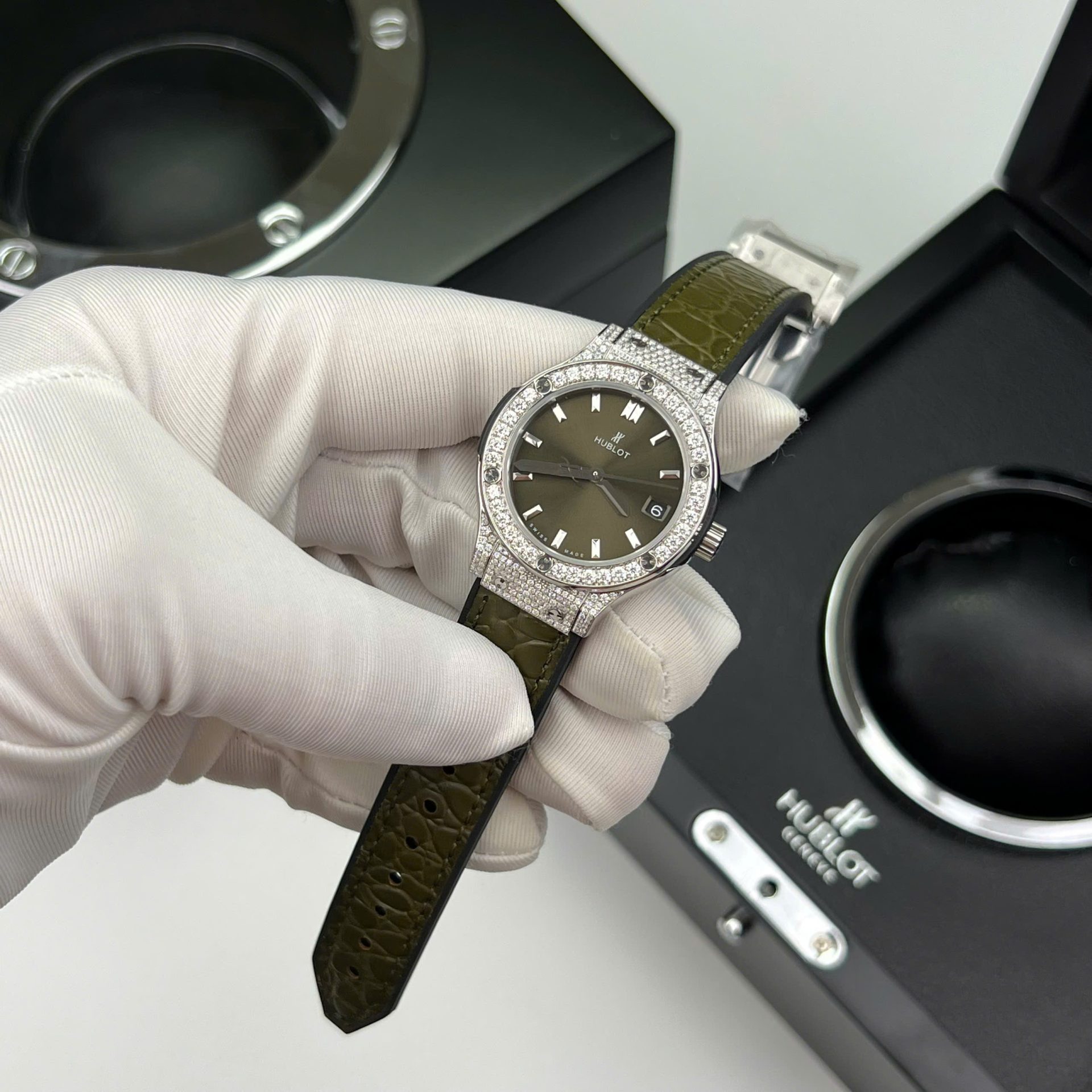 Hublot Classic Fusion Titanium Green Replica Watch Custom Moissanite Diamonds 33mm - Top club