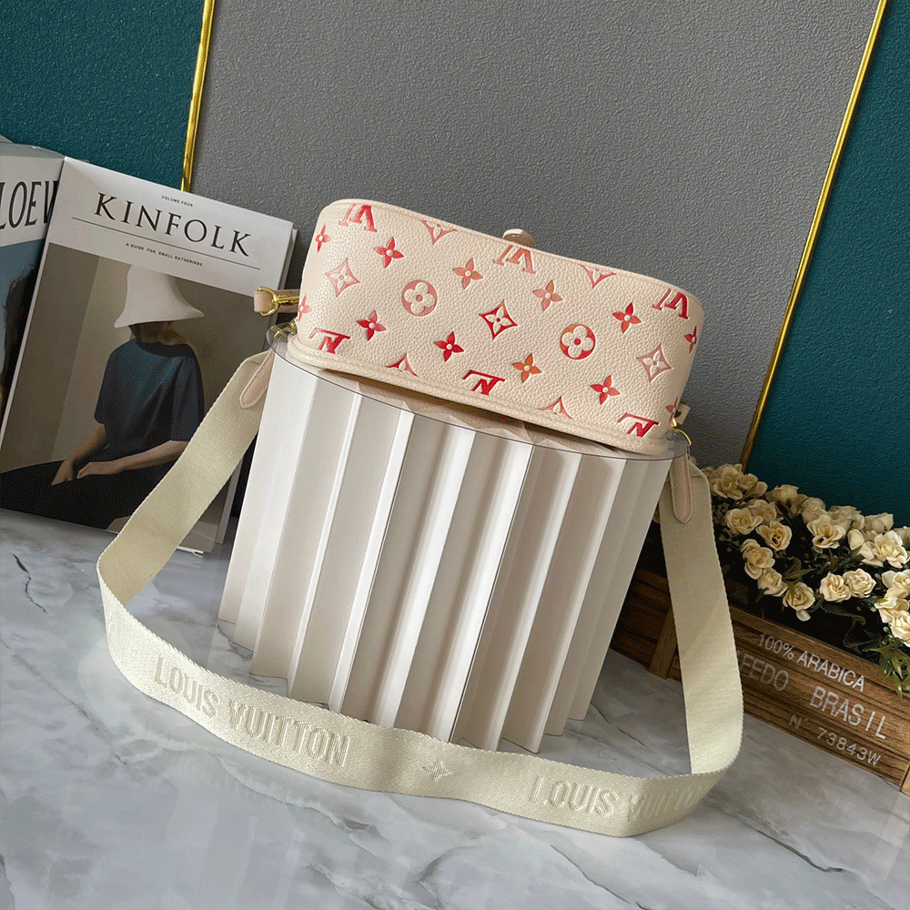 Louis Vuitton LV Diane bag1:1High-quality replica