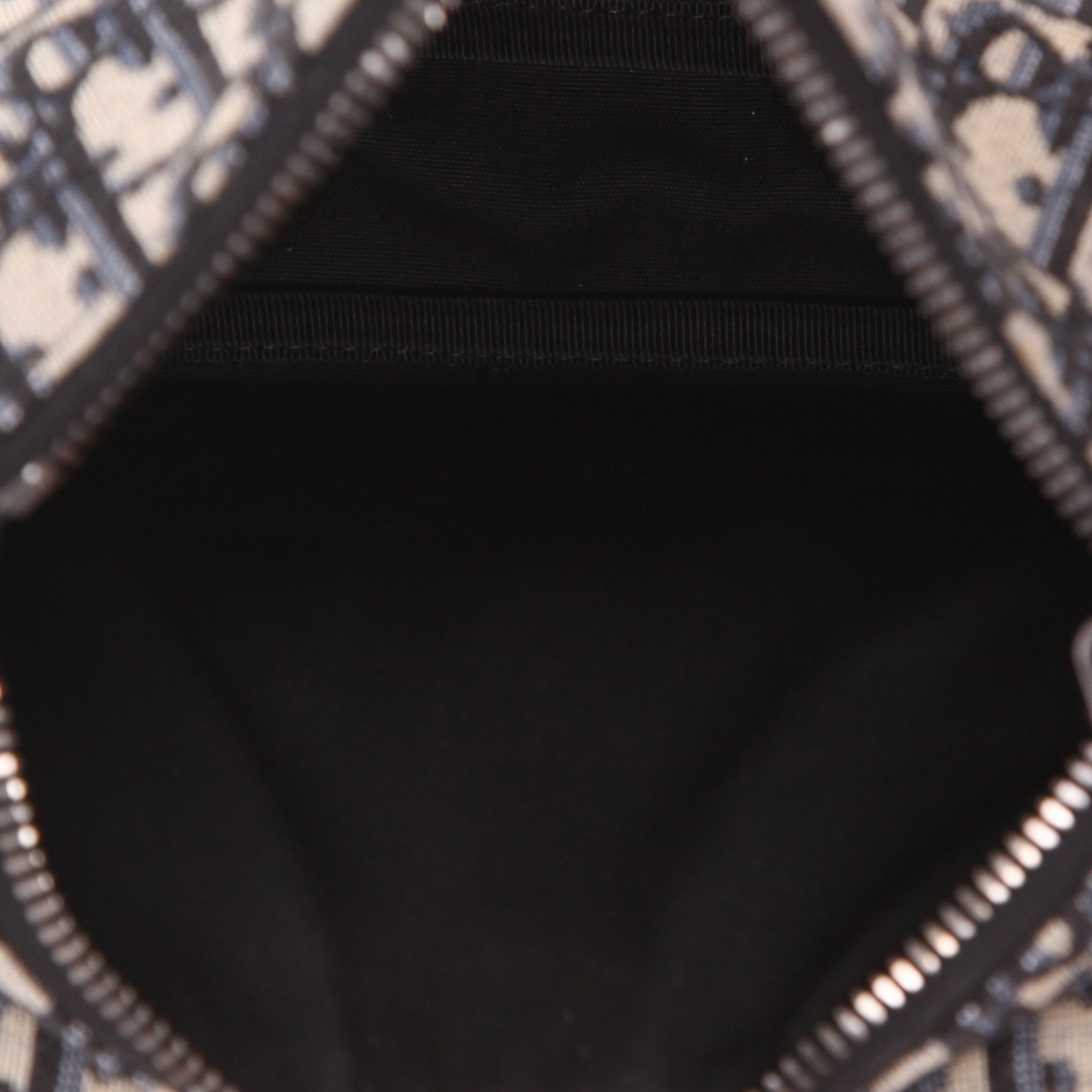 Dior 8 shoulder bag in blue monogram canvas Oblique and black leather1:1High-quality replica