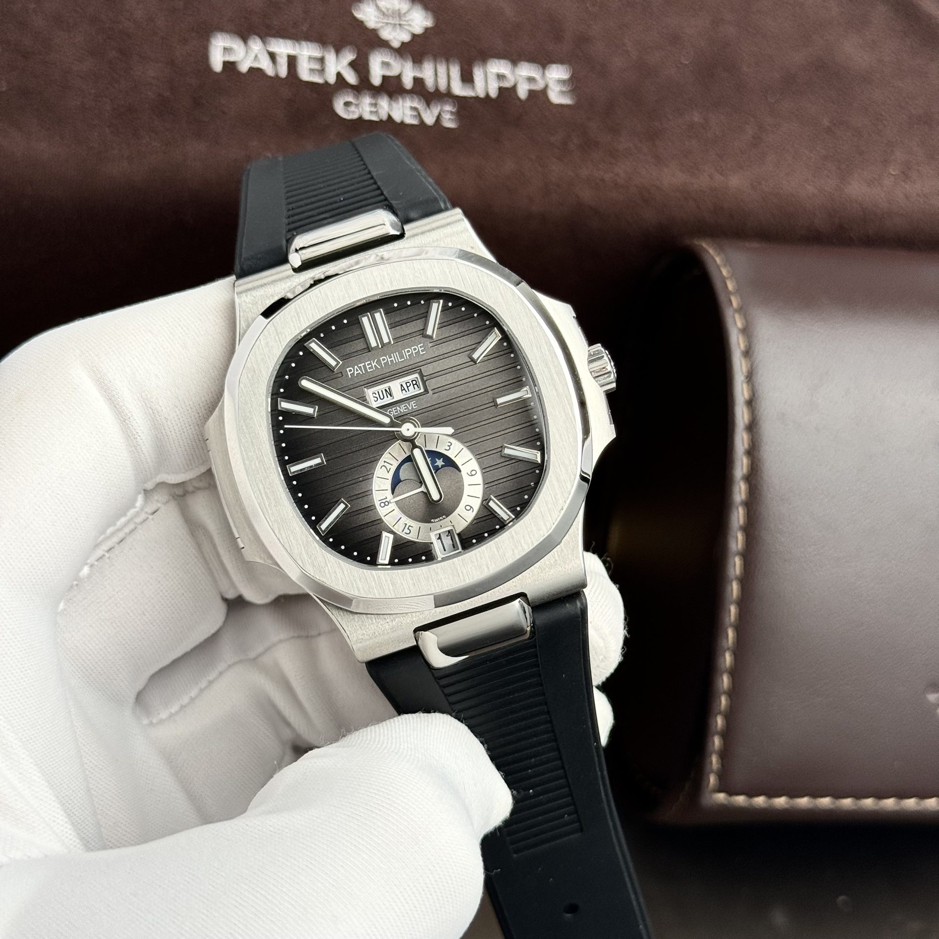 Patek Philippe Replica 1:1 Watch Nautilus 5726 Rubber Strap Factory GR 40.5mm - Top club