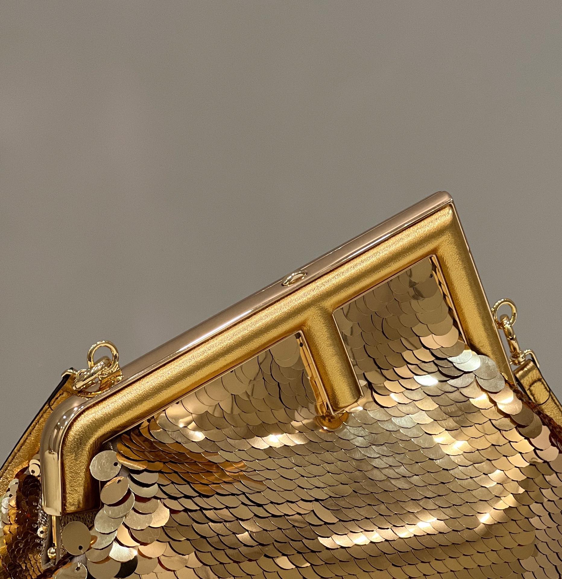 Fendi First - Replicaclubs