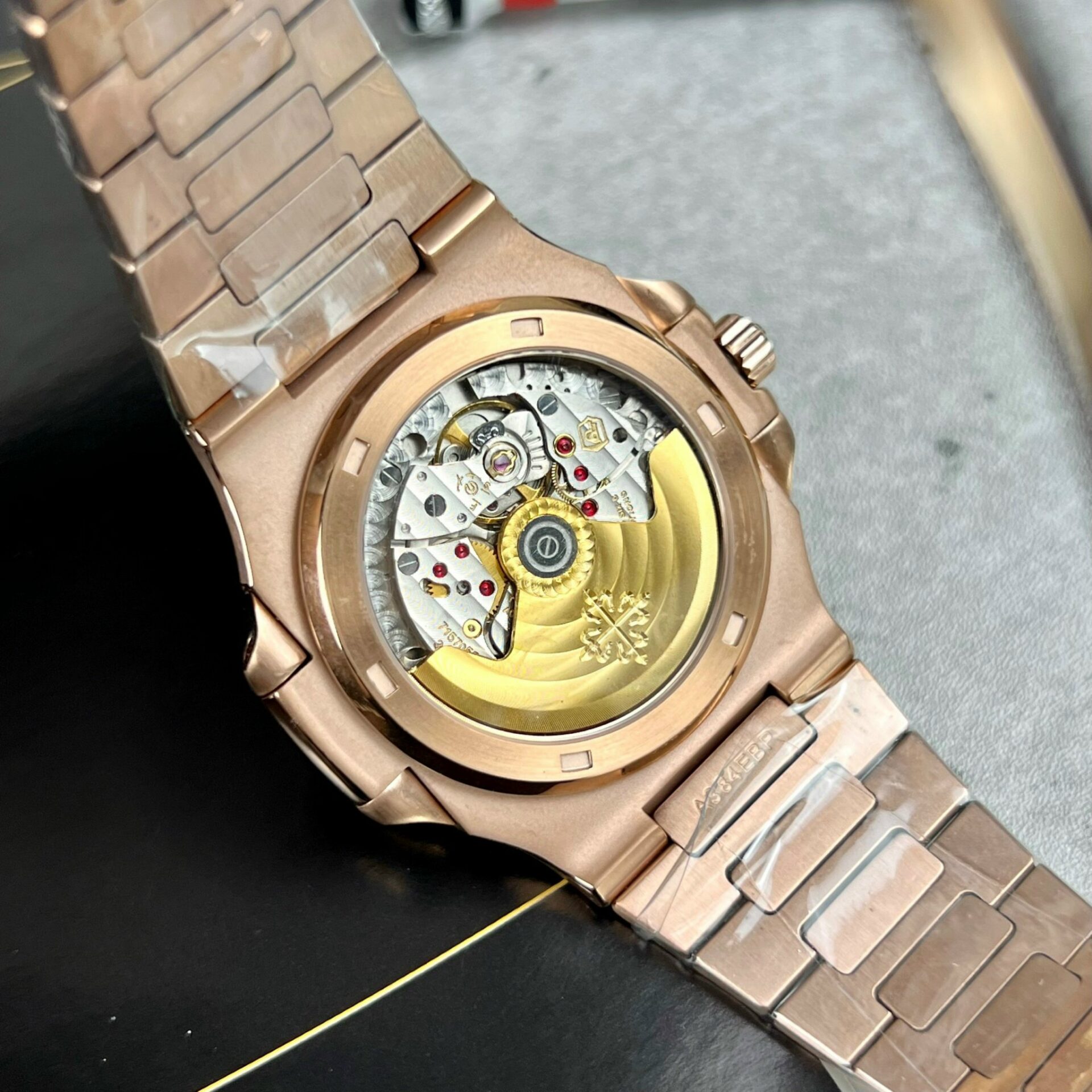 Patek Philippe Nautilus 5723 Gray Dial With Red Ruby Replica 1:1 Watch 40mm - Top club