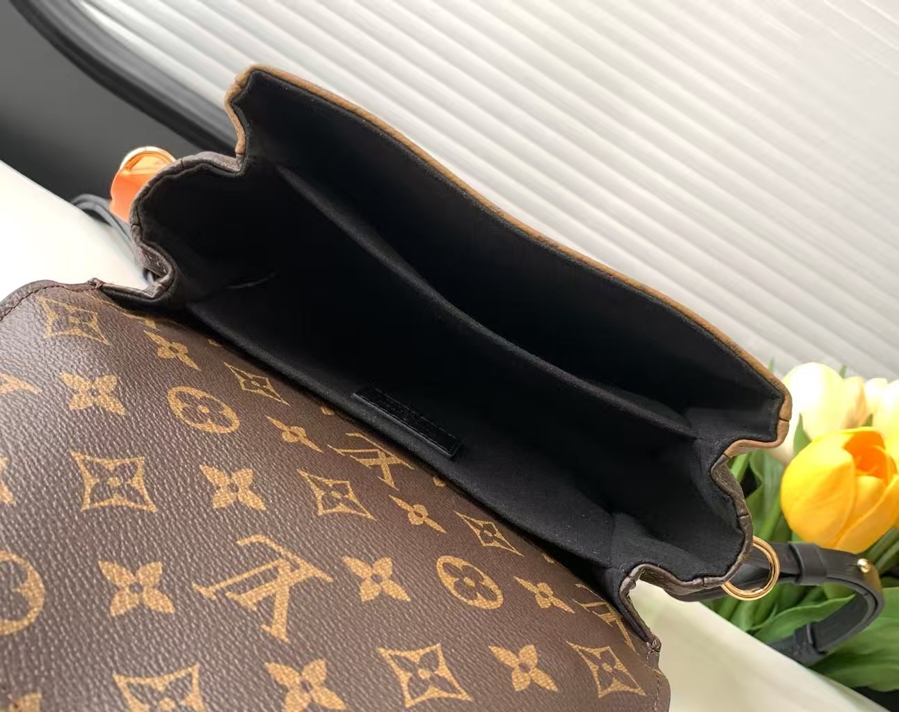 Louis Vuitton Pochette Métis Backpack1:1High-quality replica